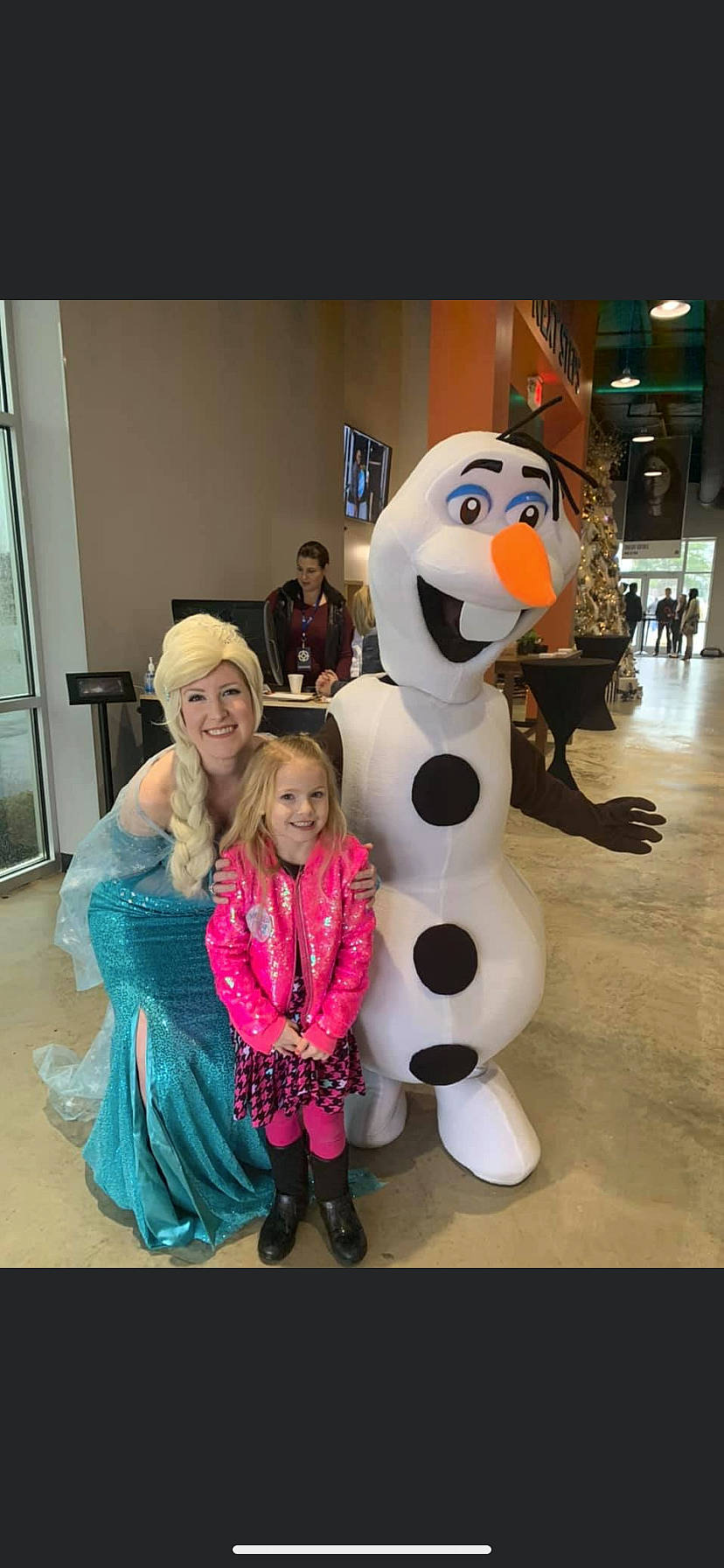 Brynnley is registered to the contest to win money with this photo: costume, fun, headwear, joy, mascot, person