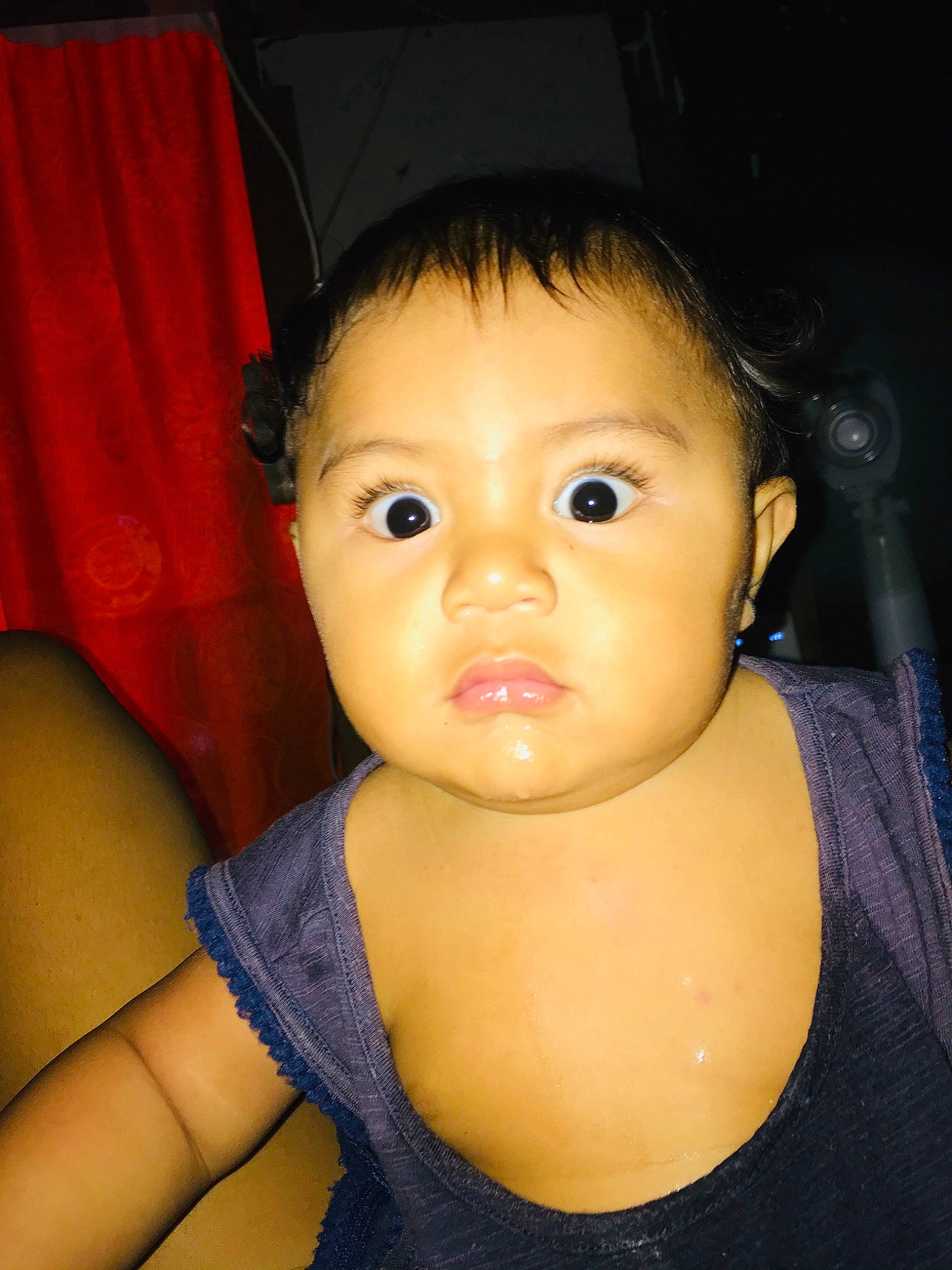 Hauarii a rejoint le concours — aidez-le/la à gagner de superbes lots ! baby, black_hair, cheek, chin, cool, ear, eyebrow, eyelash, flash_photography, forehead, fun, hair, hairstyle, human_body, iris, lip, neck, nose, person, shoulder