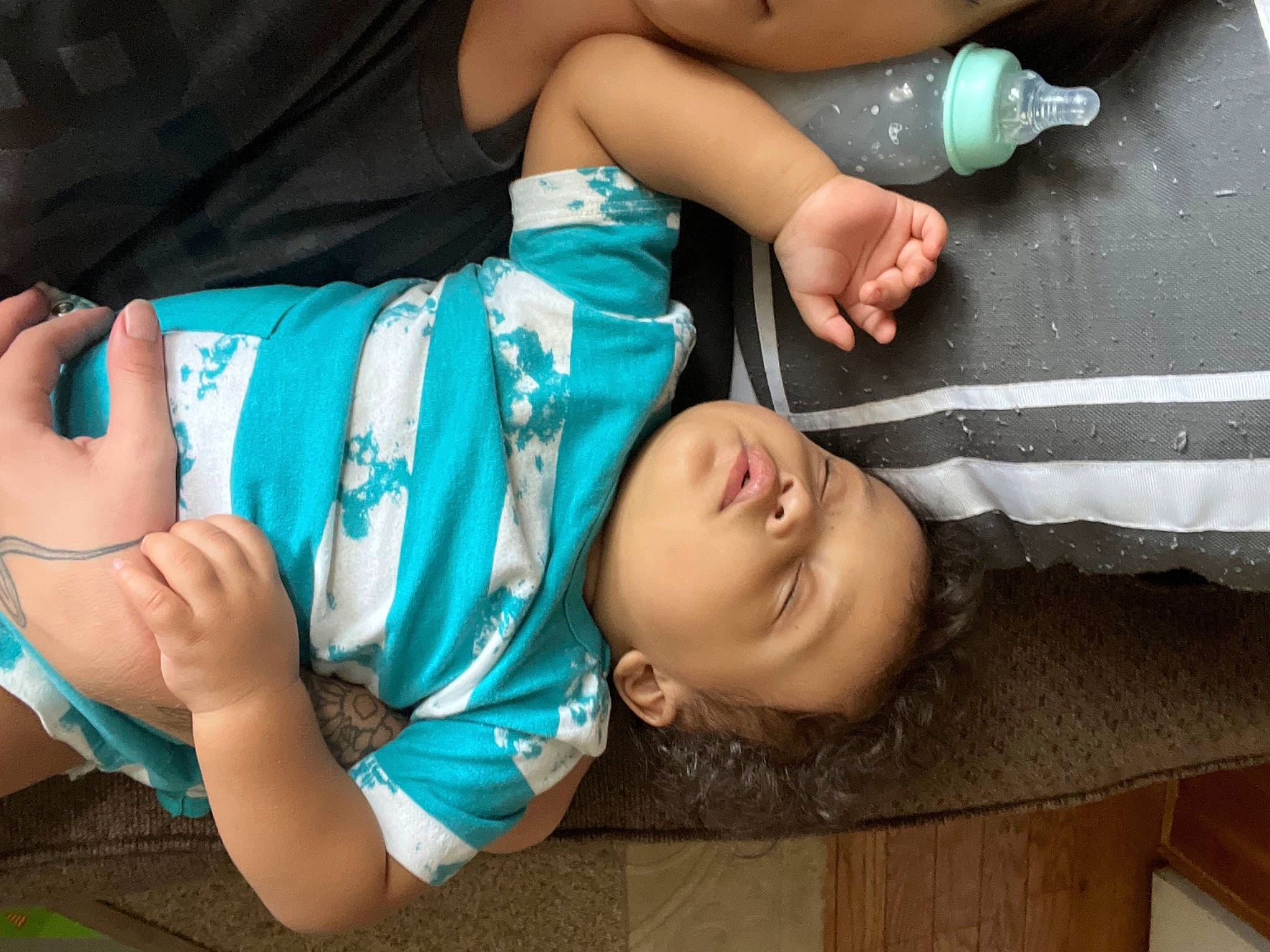 Braylon joined the competition — help win amazing prizes! baby_toddler_clothing, child, elbow, finger, gesture, hand, happy, human_leg, joint, leg, mouth, nail, person, skin, smile, thigh, thumb, toddler, trunk, white