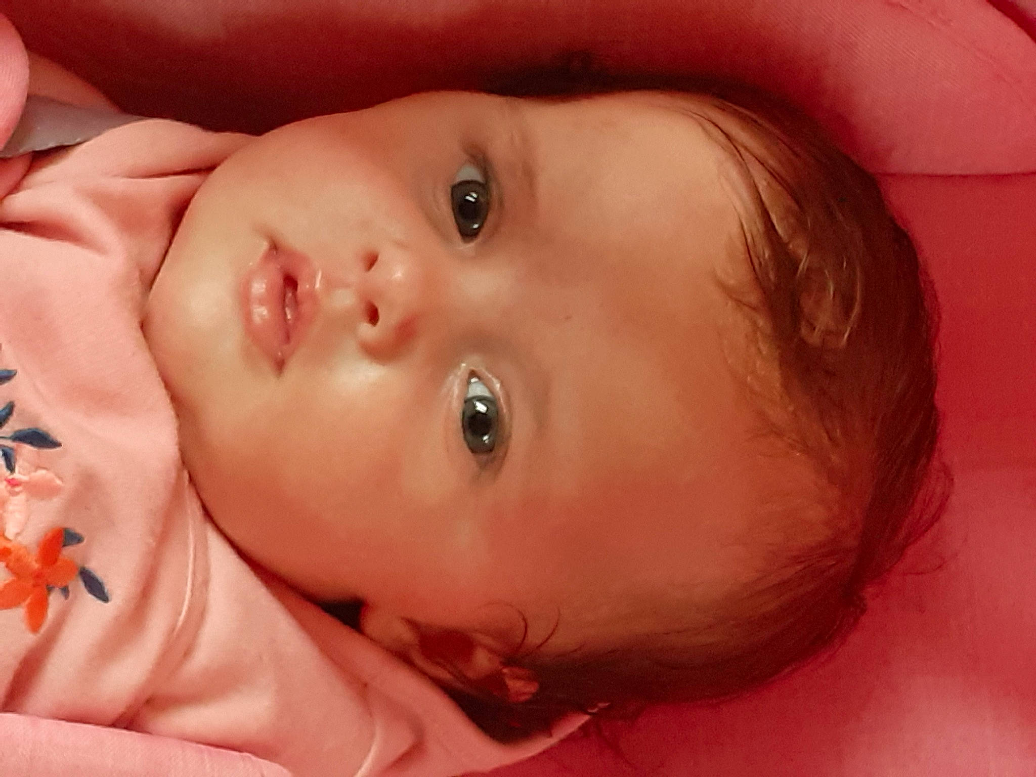 Maëline a rejoint le concours — aidez-le/la à gagner de superbes lots ! baby, cheek, chin, dress, ear, eye, eyebrow, eyelash, facial_expression, forehead, hair, head, human_body, iris, lip, mouth, neck, nose, person, skin