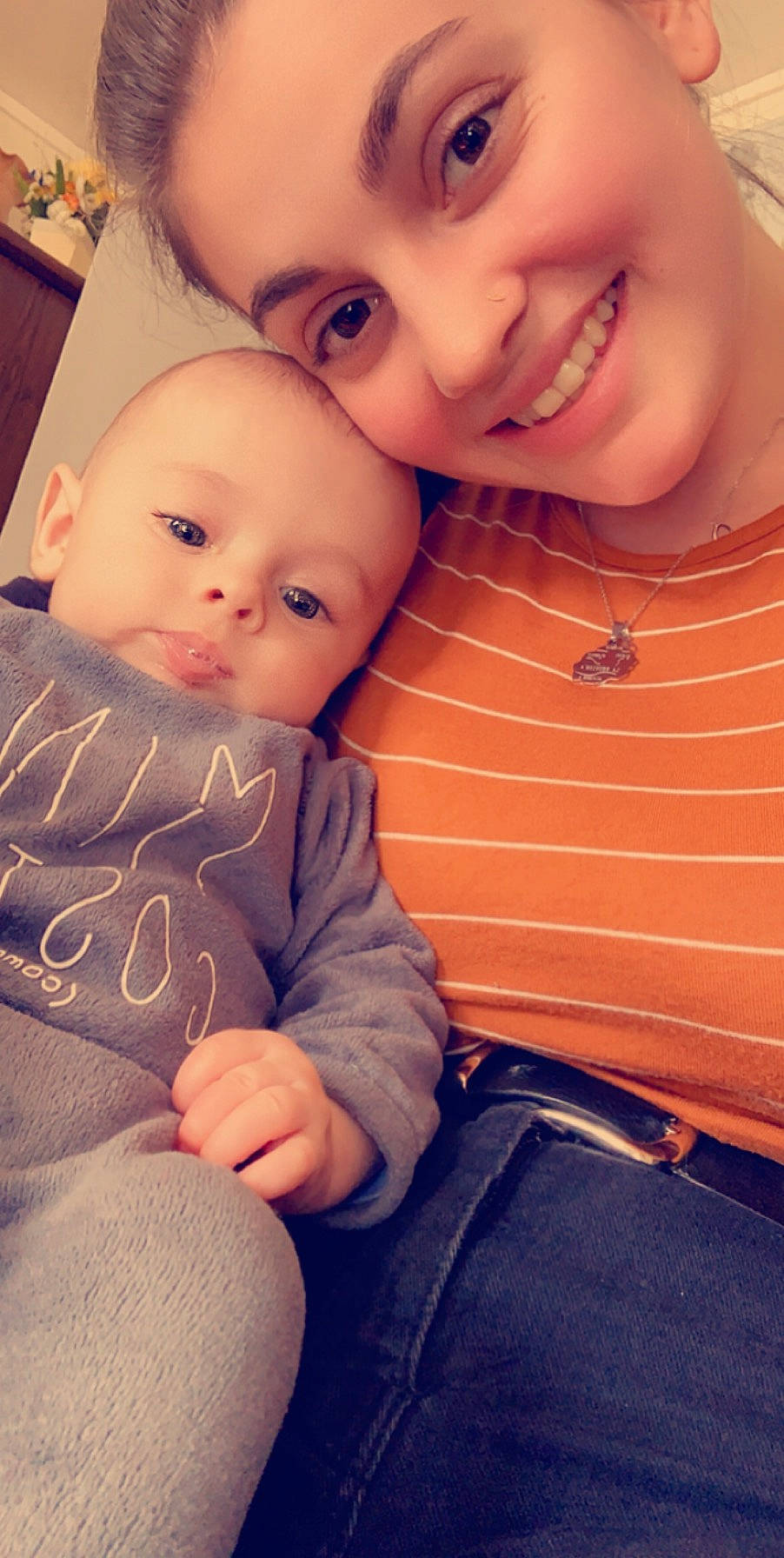 élio participe au concours pour gagner de l'argent avec cette photo : baby, cheek, child, eye, face, joy, lip, nose, person, skin, smile, toddler