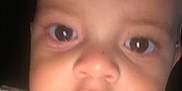 Ayden a rejoint le concours — aidez-le/la à gagner de superbes lots ! baby, close_up, face, child, infant, expression, eyes, lips, skin, portrait, young, cute, curious, person, clothing, indoors, head, mouth, soft_light, blur