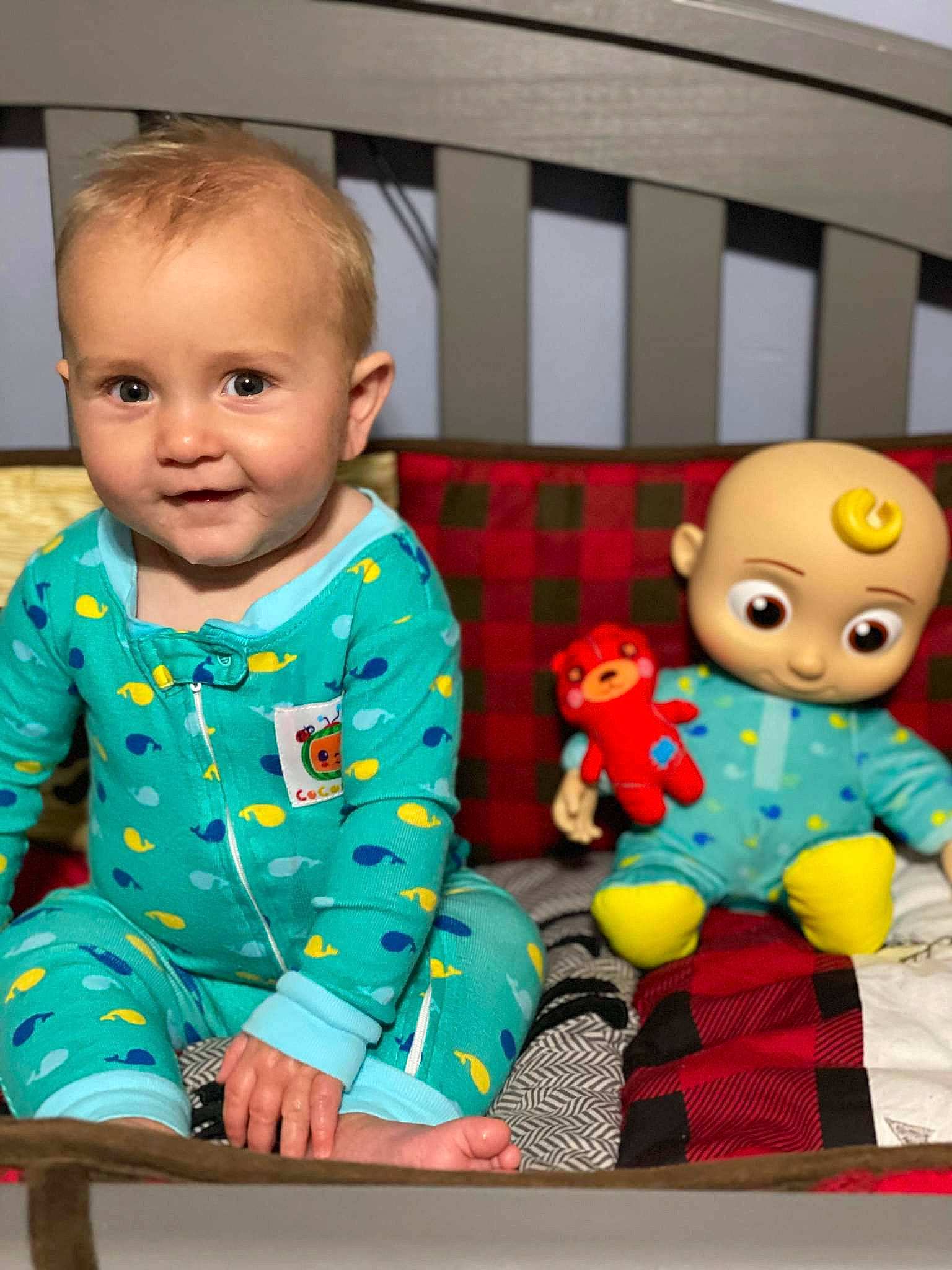 Dawsyn joined the competition — help win amazing prizes! arm, baby, baby_products, baby_toddler_clothing, baby_toys, child, facial_expression, fun, happy, head, pattern, person, sitting, skin, sleeve, standing, stuffed_toy, t_shirt, textile, toddler