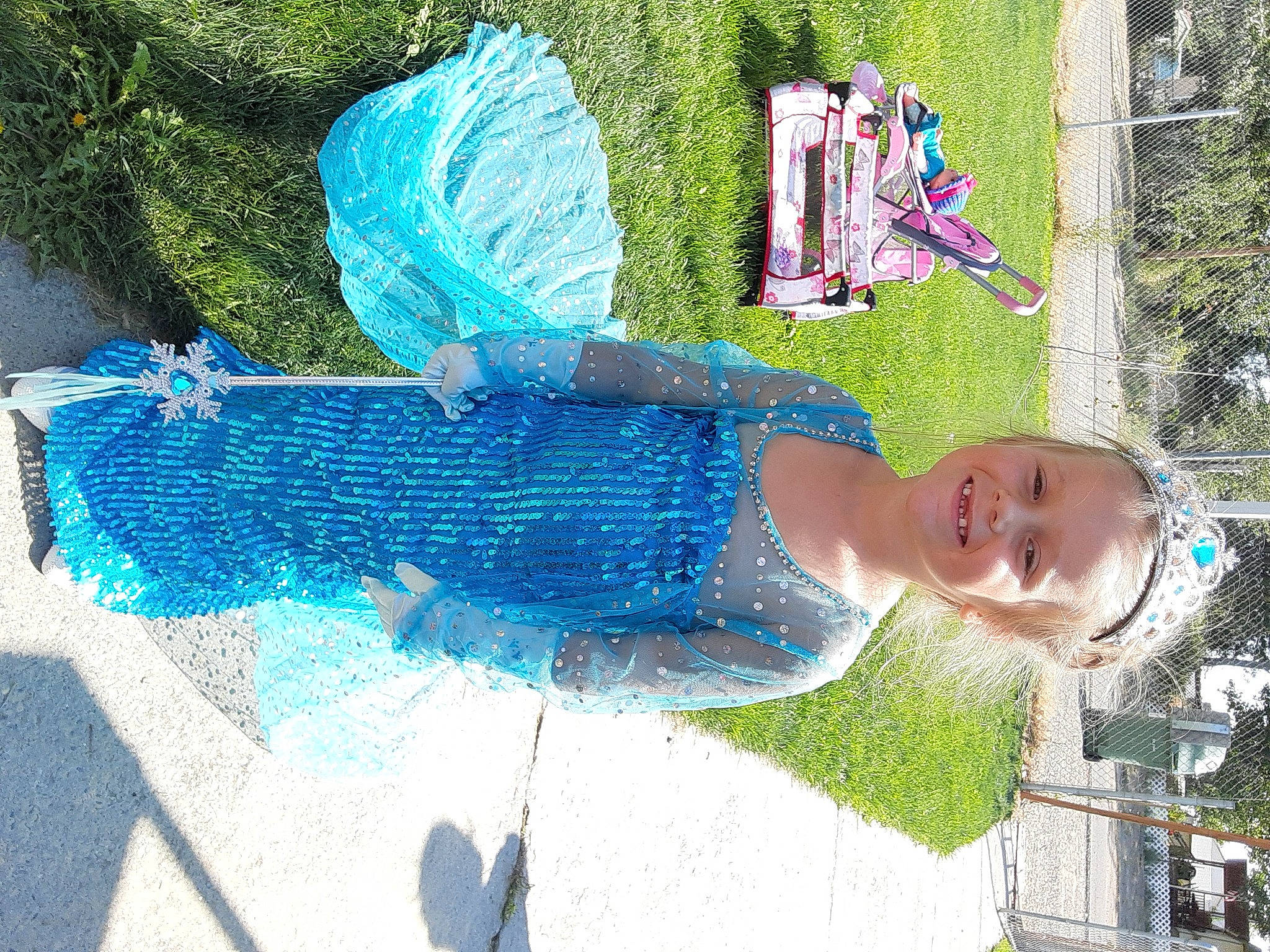 Braelyn joined the competition — help win amazing prizes! art, azure, blue, electric_blue, event, fun, green, joy, leisure, pattern, person, plant, plastic, smile, toddler, tree, water