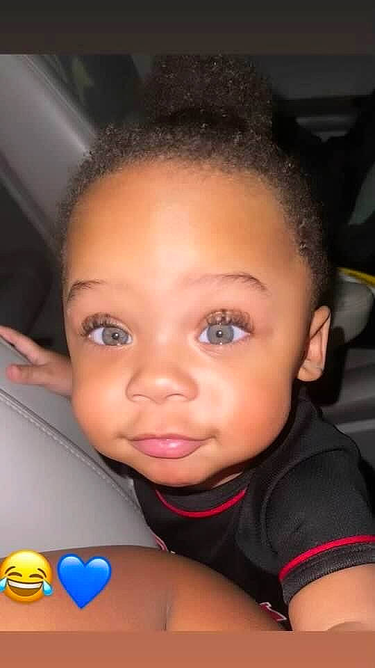 Kyree is registered to the contest to win money with this photo: black_hair, cheek, chin, cool, ear, eye, eyebrow, eyelash, flash_photography, forehead, fun, hairstyle, happy, iris, lip, mouth, neck, nose, person, skin