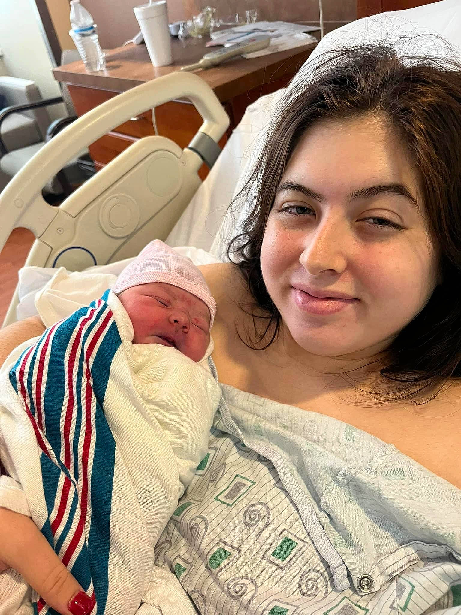 Lucy joined the competition — help win amazing prizes! abdomen, chair, chest, comfort, event, eyebrow, eyelash, eyewear, happy, human_leg, joint, joy, linens, mouth, neck, person, selfie, shoulder, skin, smile