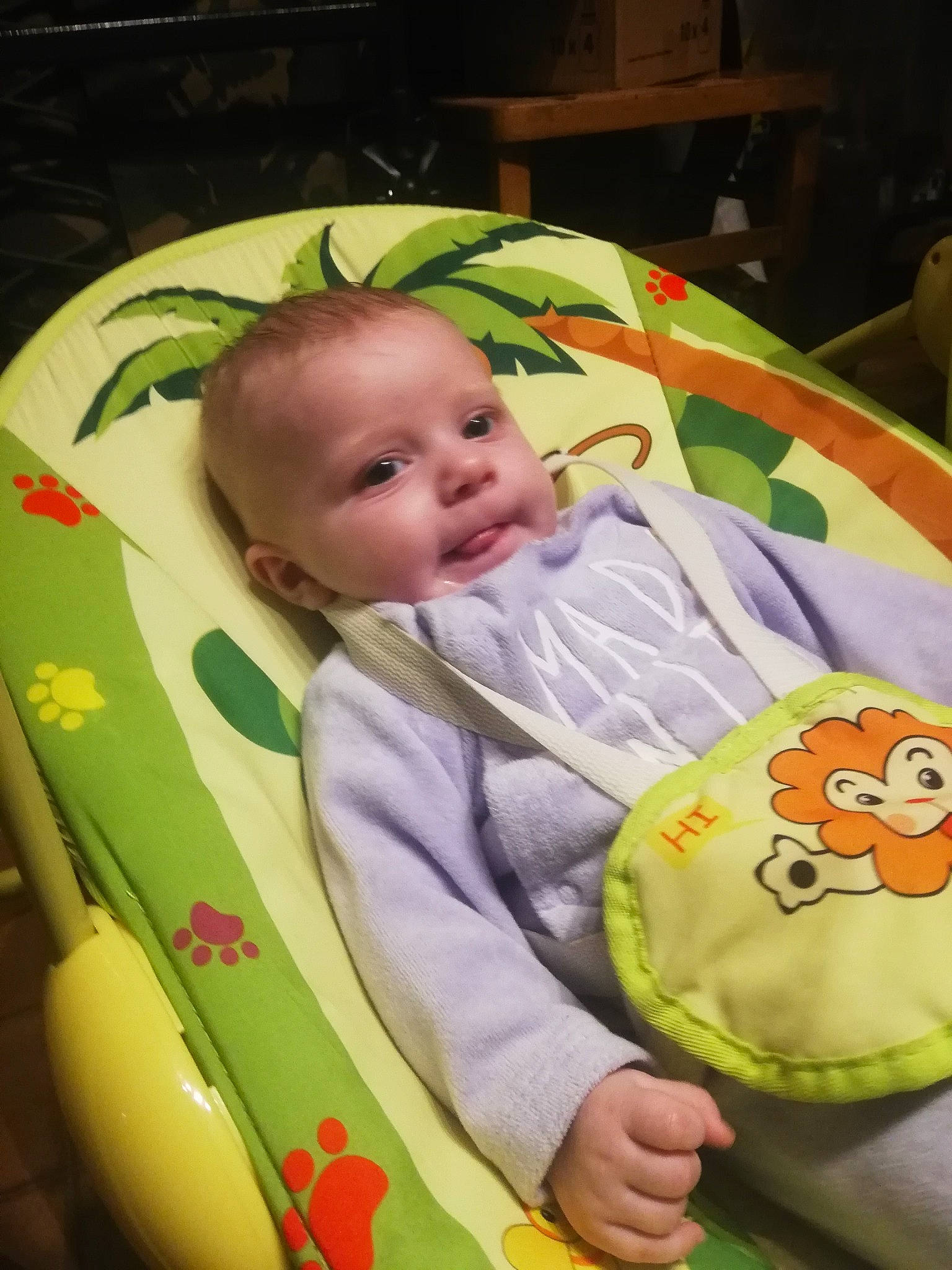 Mathys Marc a rejoint le concours — aidez-le/la à gagner de superbes lots ! baby, baby_products, baby_safety, baby_toddler_clothing, baby_toys, cheek, child, comfort, eye, fun, happy, head, person, product, room, sitting, skin, smile, textile, toddler