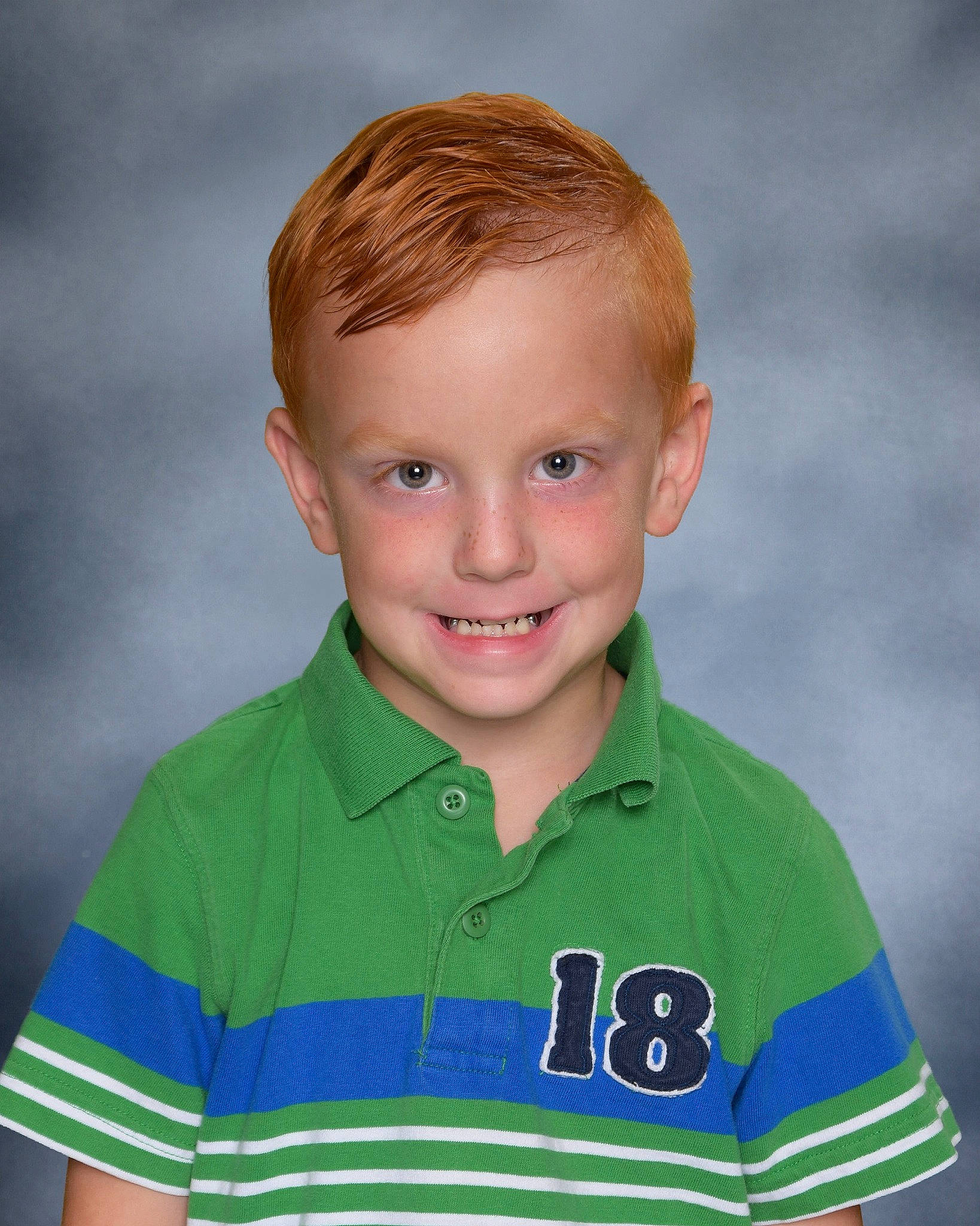 Daxton is registered to the contest to win money with this photo: cheek, chin, eye, eyebrow, face, facial_expression, forehead, hair, hairstyle, happy, head, human_body, iris, jersey, joy, neck, nose, person, shirt, sleeve