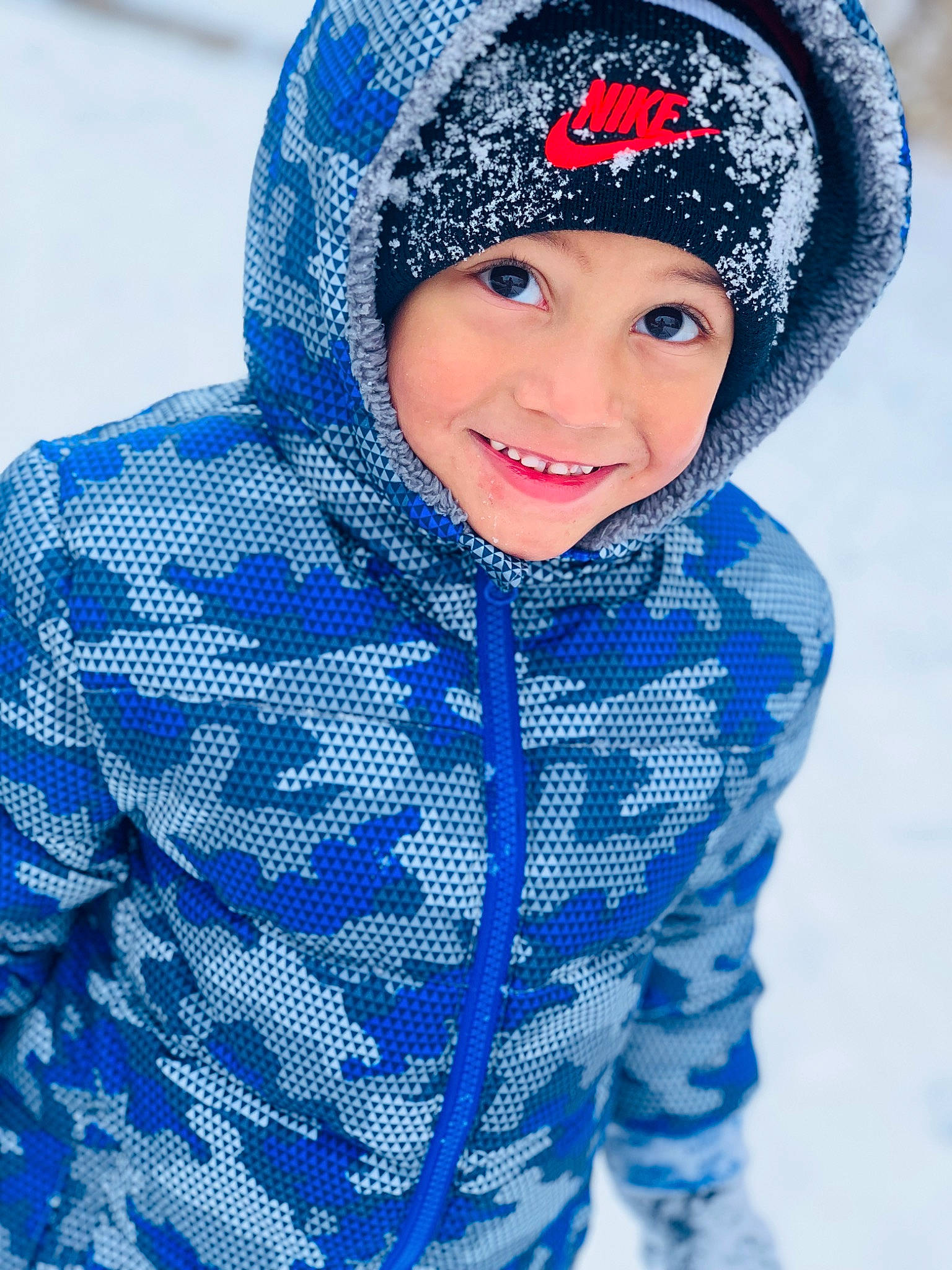 Kingston joined the competition — help win amazing prizes! blue, cap, clothing, cool, eye, face, freezing, fun, glove, happy, head, headgear, headwear, joy, outerwear, person, photograph, sleeve, smile, snow