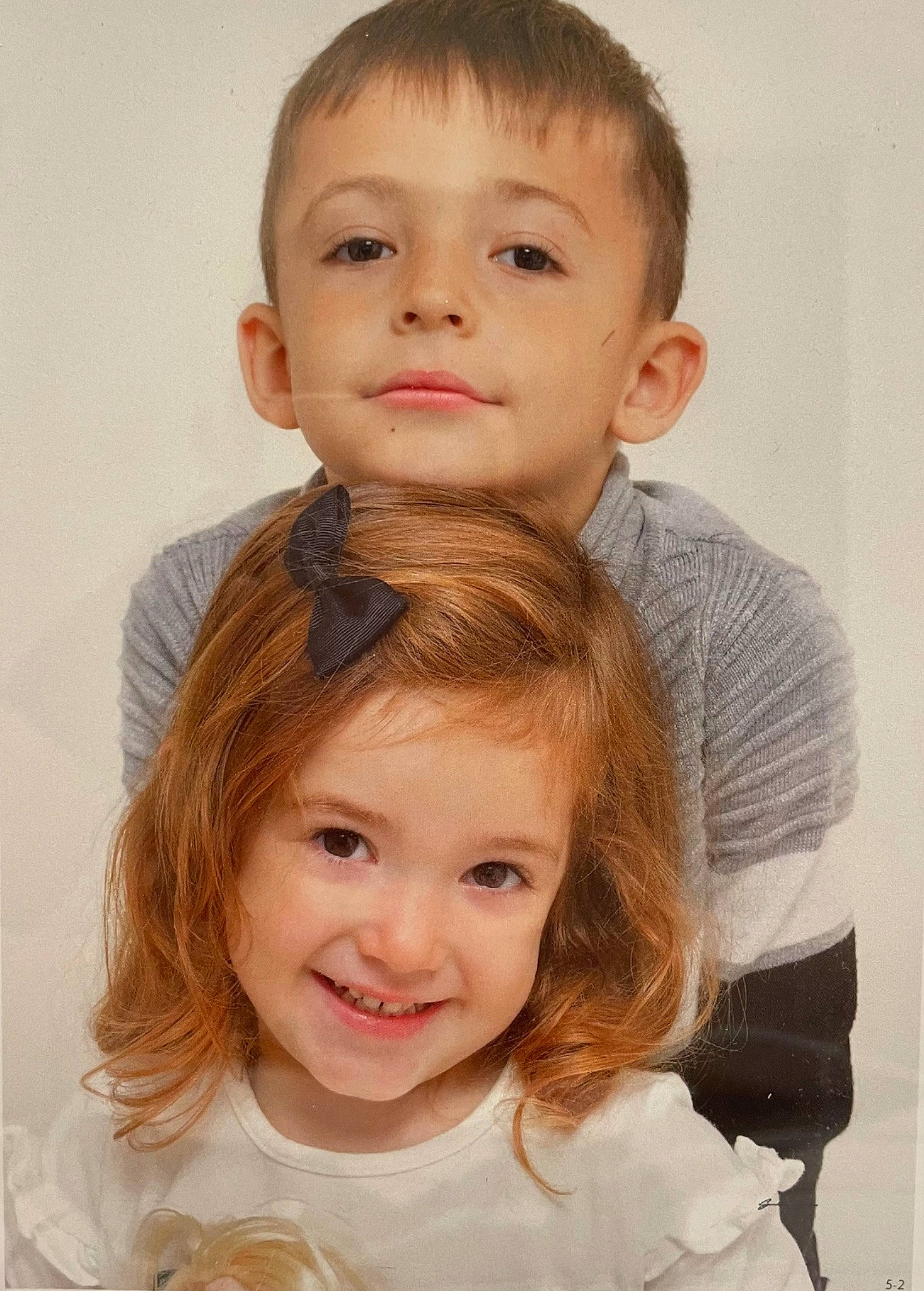 Myla participe au concours pour gagner de l'argent avec cette photo : baby, cheek, chin, eye, eyebrow, eyelash, face, forehead, gesture, hair, happy, iris, joy, lip, neck, nose, person, skin, sleeve, smile