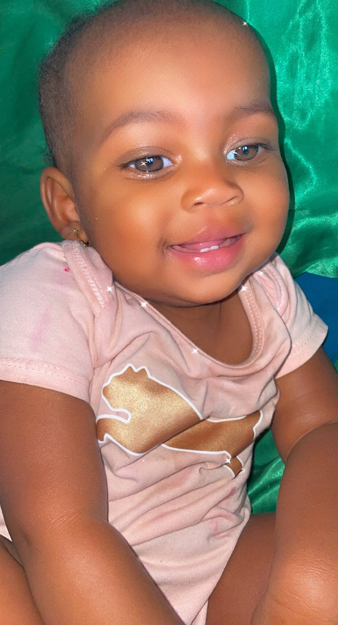 Uri joined the competition — help win amazing prizes! arm, cheek, chin, eyebrow, eyelash, facial_expression, flash_photography, forehead, gesture, happy, iris, joint, joy, lip, mouth, neck, nose, person, pink, shoulder