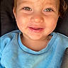 Ahmed a rejoint le concours — aidez-le/la à gagner de superbes lots ! toddler, child, smiling, face, blue_sweater, happy, portrait, cute, baby, young_child, eyes, mouth, skin, hair, clothing, person, closeup, expression, indoors, joy