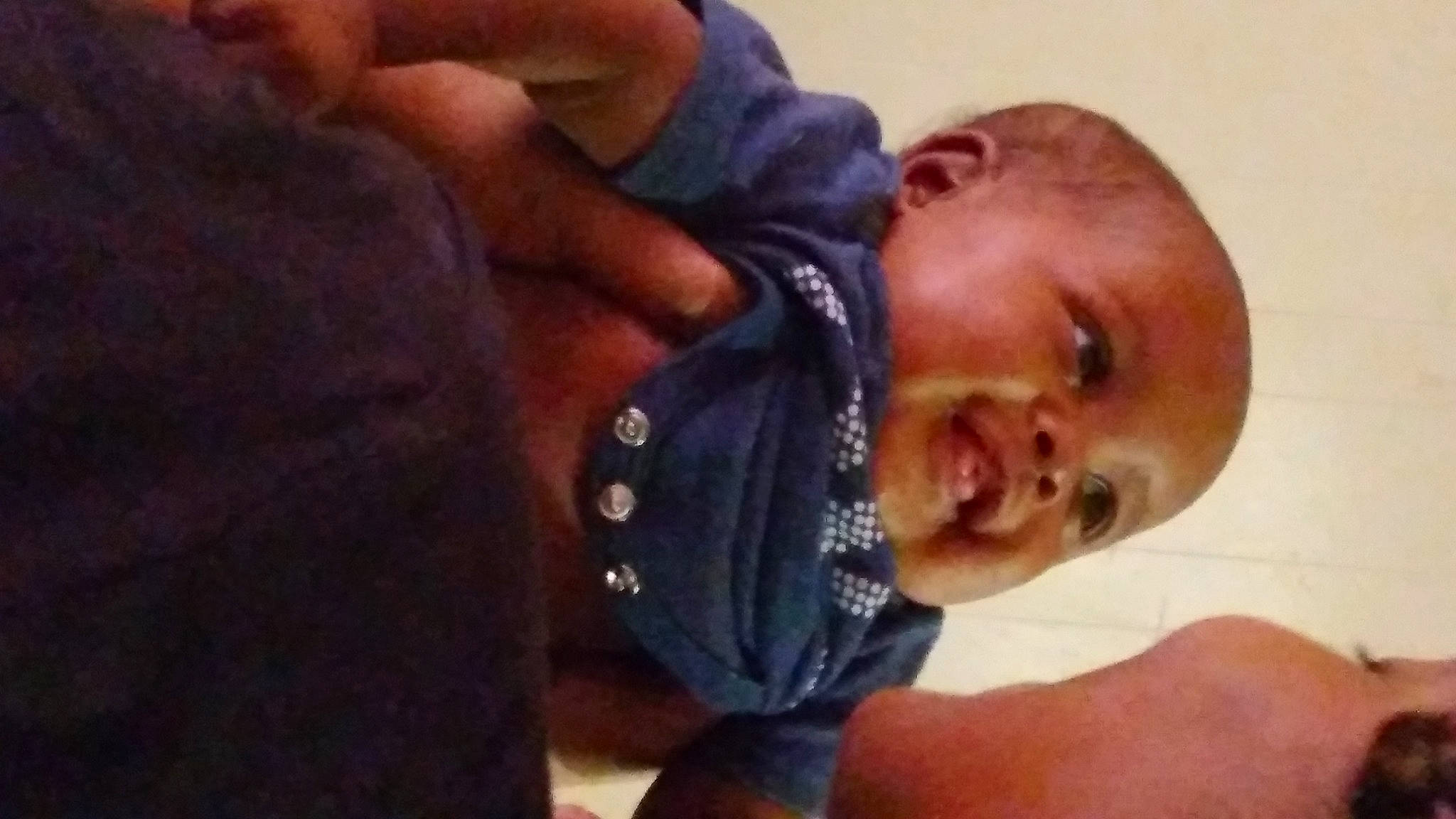 Akyrin is registered to the contest to win money with this photo: baby, baby_toddler_clothing, cheek, child, comfort, ear, elbow, finger, fun, gesture, happy, nail, nose, person, sitting, thumb, toddler, wood, wrinkle