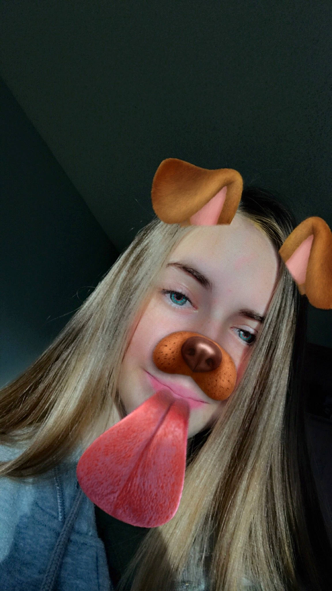 Madison is registered to the contest to win money with this photo: blond, chewing_gum, ear, face, head, jaw, lip, mouth, neck, nose, organ, person, pink, snack, tongue