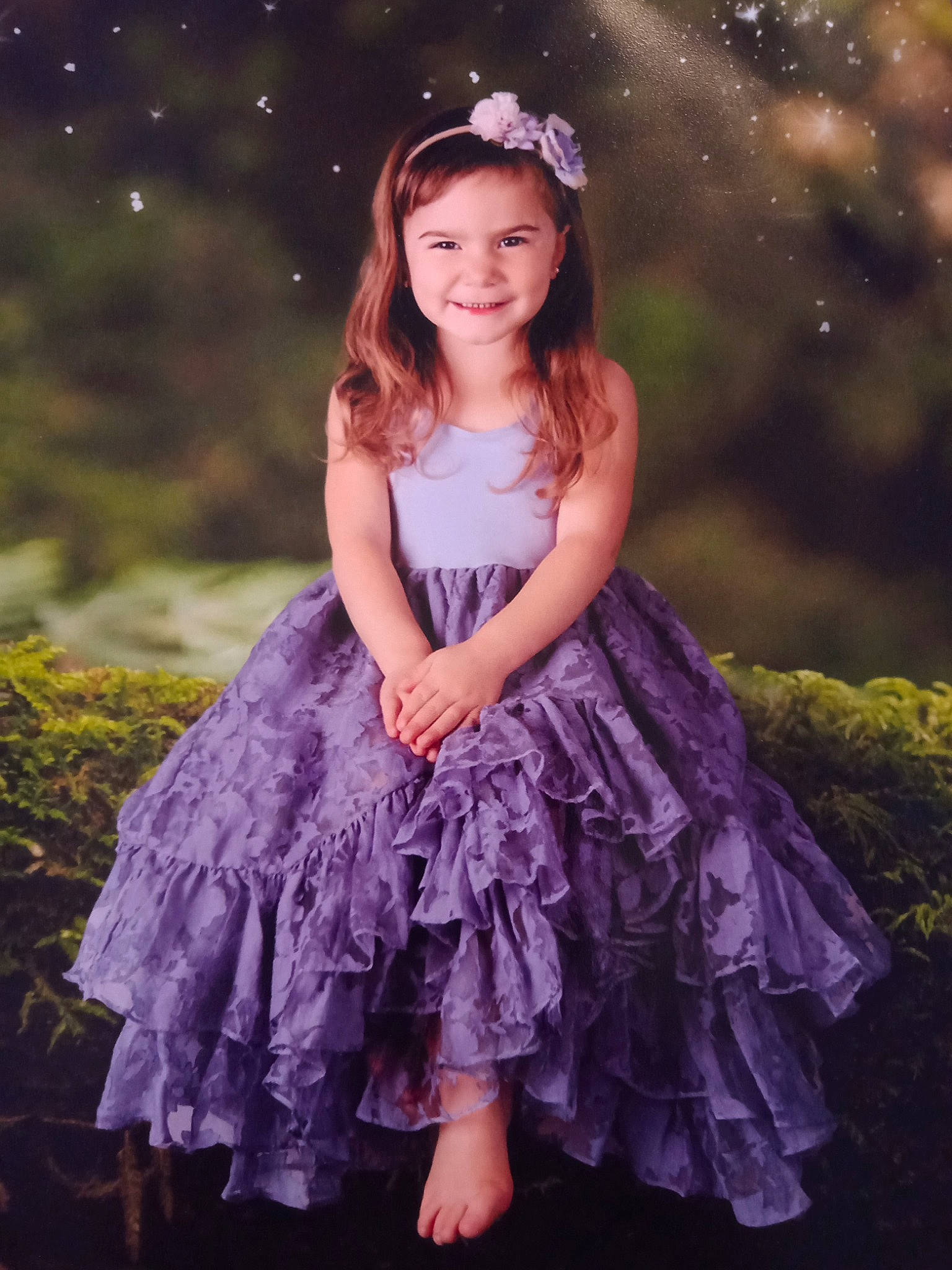 Jazmin is registered to the contest to win money with this photo: ballet_tutu, beauty, bridal_party_dress, child, child_model, clothing, costume, dress, fashion_accessory, flower_girl, gown, joy, lavender, lilac, person, photo_shoot, photography, pink, purple, smile