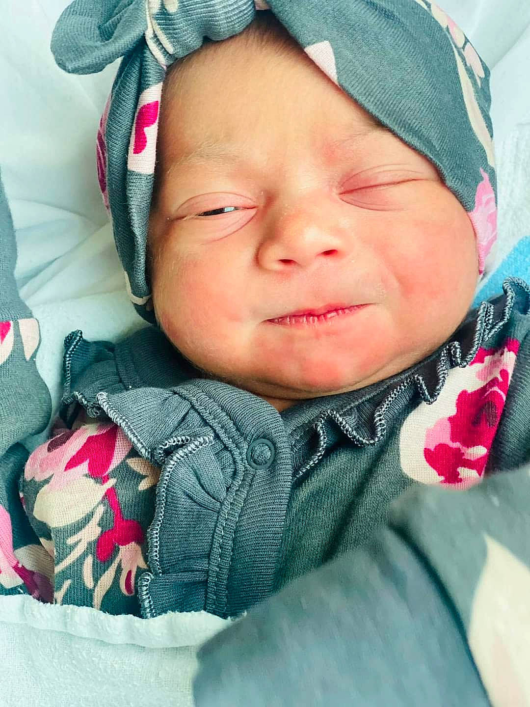 Oaklynn is registered to the contest to win money with this photo: cap, cheek, comfort, cool, eyebrow, green, happy, headgear, headwear, iris, lip, mouth, nose, organ, outerwear, person, pink, skin, sleeve, smile