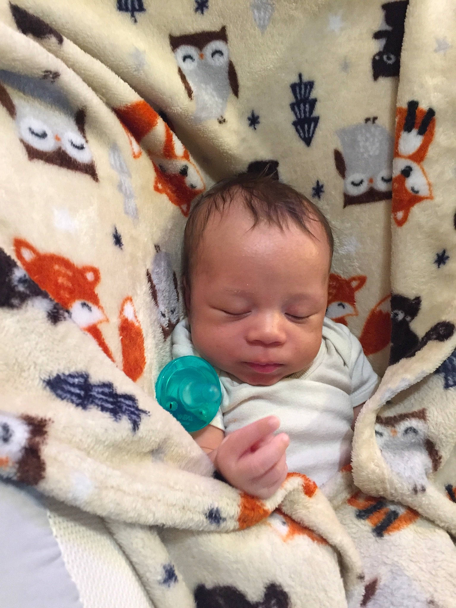 Kaius is registered to the contest to win money with this photo: baby, baby_products, baby_toddler_clothing, baby_toys, bedding, bedtime, cheek, child, comfort, face, fur, head, linens, pattern, person, room, skin, sleeve, textile, toddler