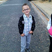 Evan participe au concours pour gagner de l'argent avec cette photo :