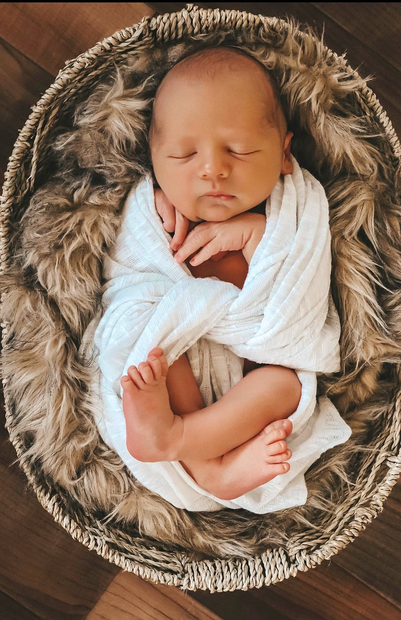 Kaisen joined the competition — help win amazing prizes! baby, baby_toddler_clothing, brown, cheek, comfort, eye, eyebrow, face, flash_photography, gesture, happy, head, headgear, iris, lip, mammal, nose, person, skin, sleeve