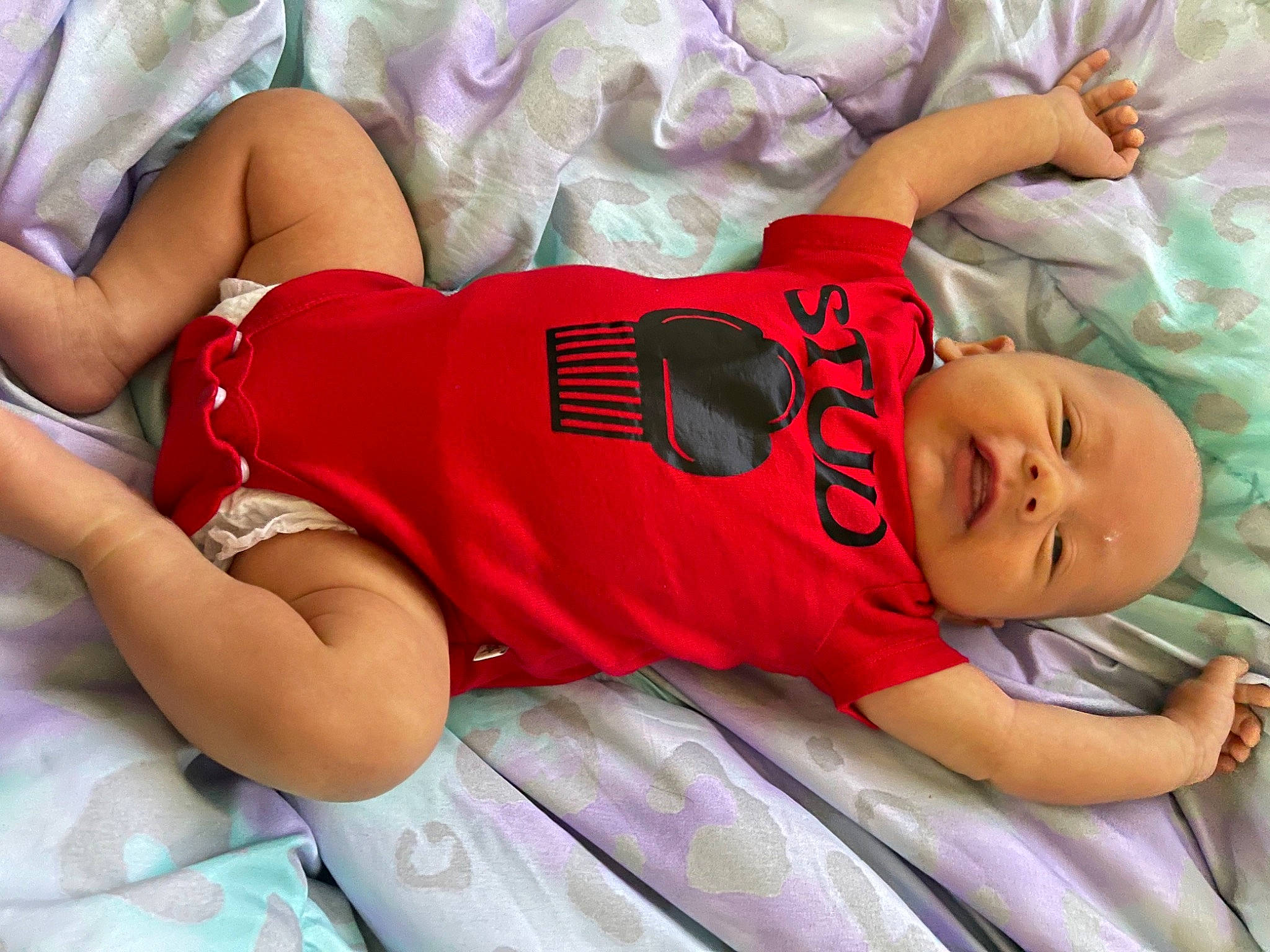 Kaisen is registered to the contest to win money with this photo: abdomen, arm, baby_sleeping, baby_toddler_clothing, comfort, elbow, happy, hat, human_body, human_leg, joint, knee, leg, mouth, person, sleeve, t_shirt, textile, thigh, toddler