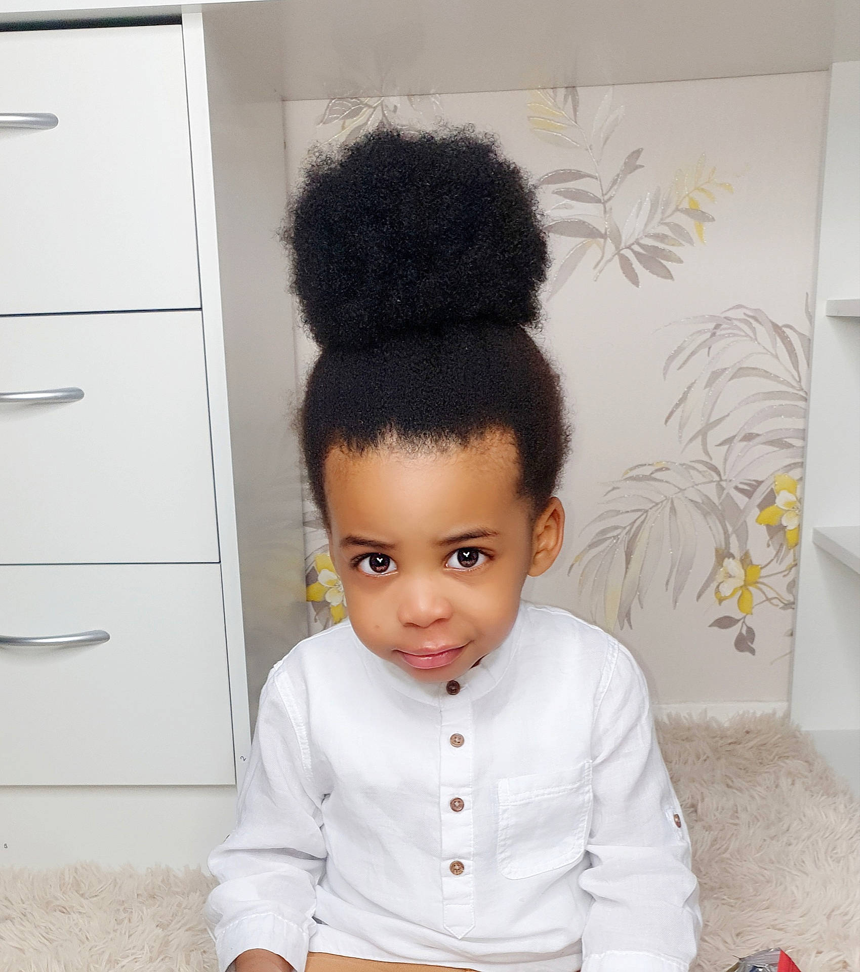 Alvin participe au concours pour gagner de l&#x27;argent avec cette photo : afro, black_hair, child, ear, fur, hair, hairstyle, person, s_curl, toddler