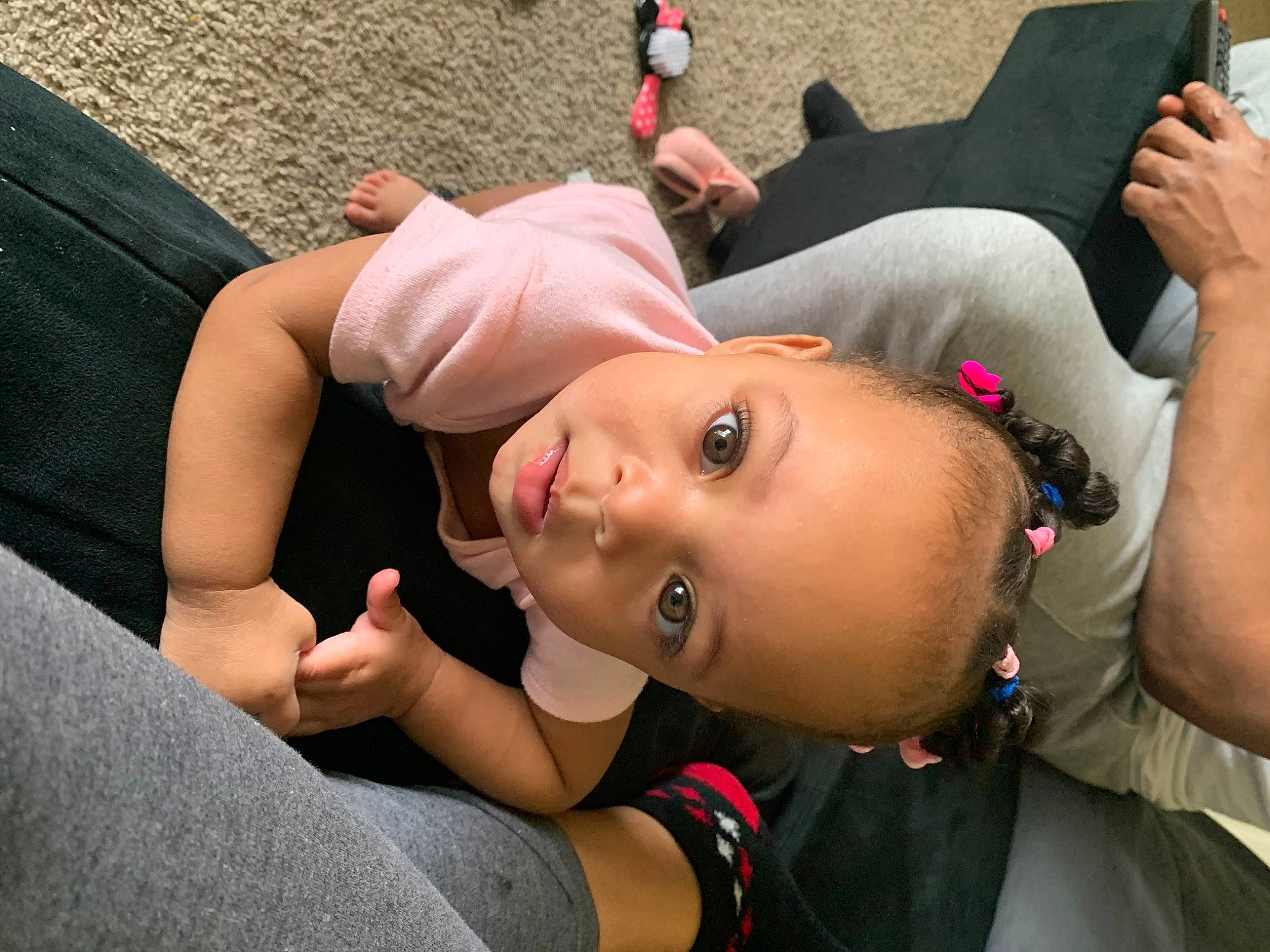 Yuri is registered to the contest to win money with this photo: arm, black_hair, ear, eyelash, finger, leg, neck, person, throat