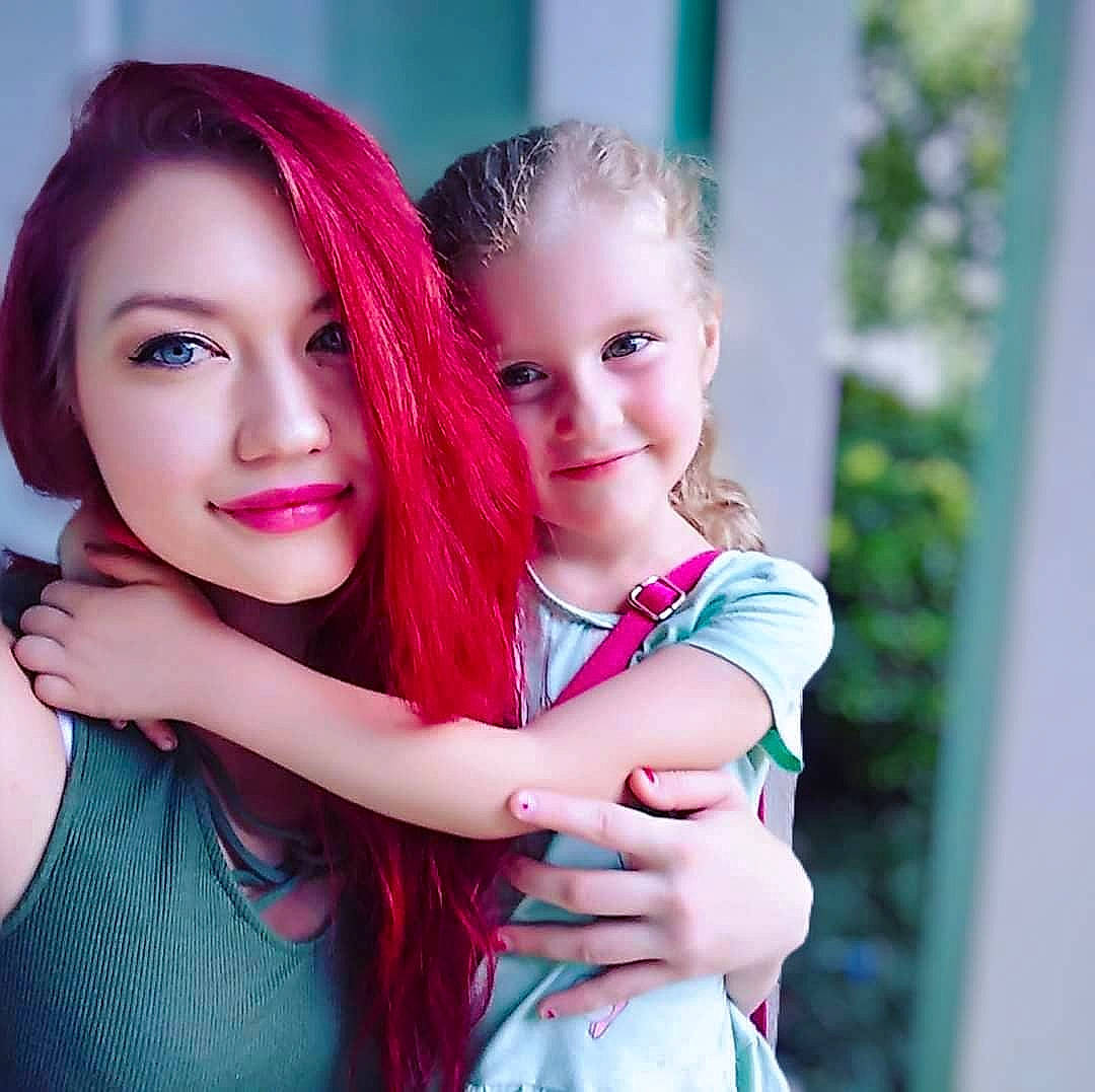 Liberty is registered to the contest to win money with this photo: beauty, child, child_model, eye, friendship, fun, hair, hair_coloring, happy, joy, lip, long_hair, magenta, person, photography, pink, skin, smile, toddler