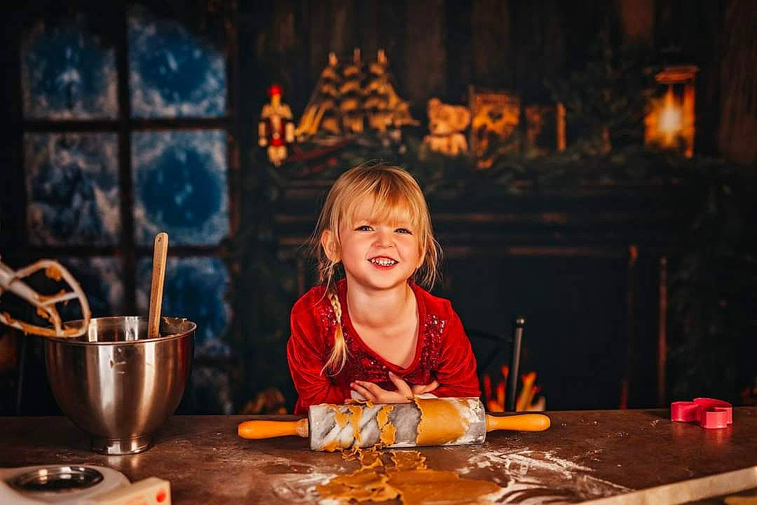 Joslynn joined the competition — help win amazing prizes! child, cup, darkness, drinkware, event, flash_photography, food, fun, heat, joy, leisure, light, night, person, plate, serveware, sitting, sweetness, table, tableware