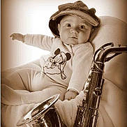 Sidjy participe au concours pour gagner de l'argent avec cette photo :