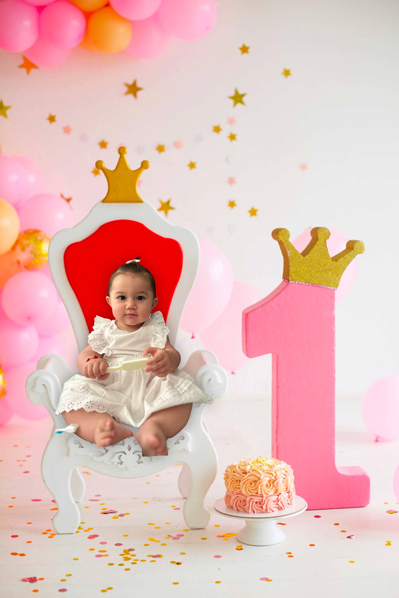Daleyza is registered to the contest to win money with this photo: art, baby, baby_toddler_clothing, child, event, fictional_character, font, fun, graphic_design, graphics, happy, holiday, illustration, magenta, party_supply, person, pink, room, smile, sweetness