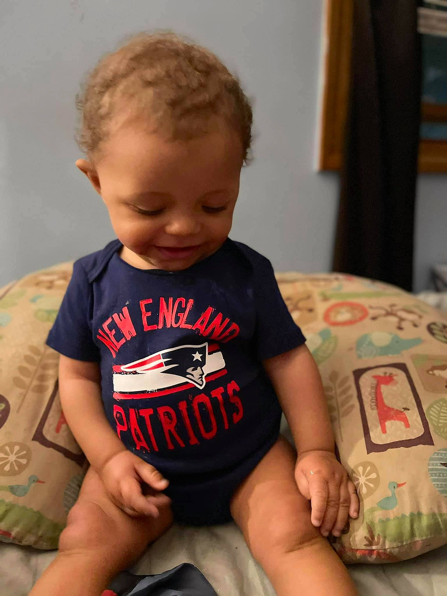 Lamar joined the competition — help win amazing prizes! arm, baby, baby_toddler_clothing, cheek, curtain, elbow, eye, finger, fun, hair, happy, joint, knee, leg, neck, person, skin, sleeve, t_shirt, thigh