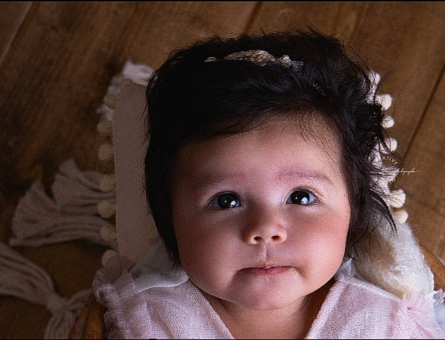 Lavinia participe au concours pour gagner de l'argent avec cette photo : baby, cheek, chin, ear, eyebrow, eyelash, face, flash_photography, forehead, hair, happy, iris, jaw, lip, neck, no_expression, nose, person, skin, smile