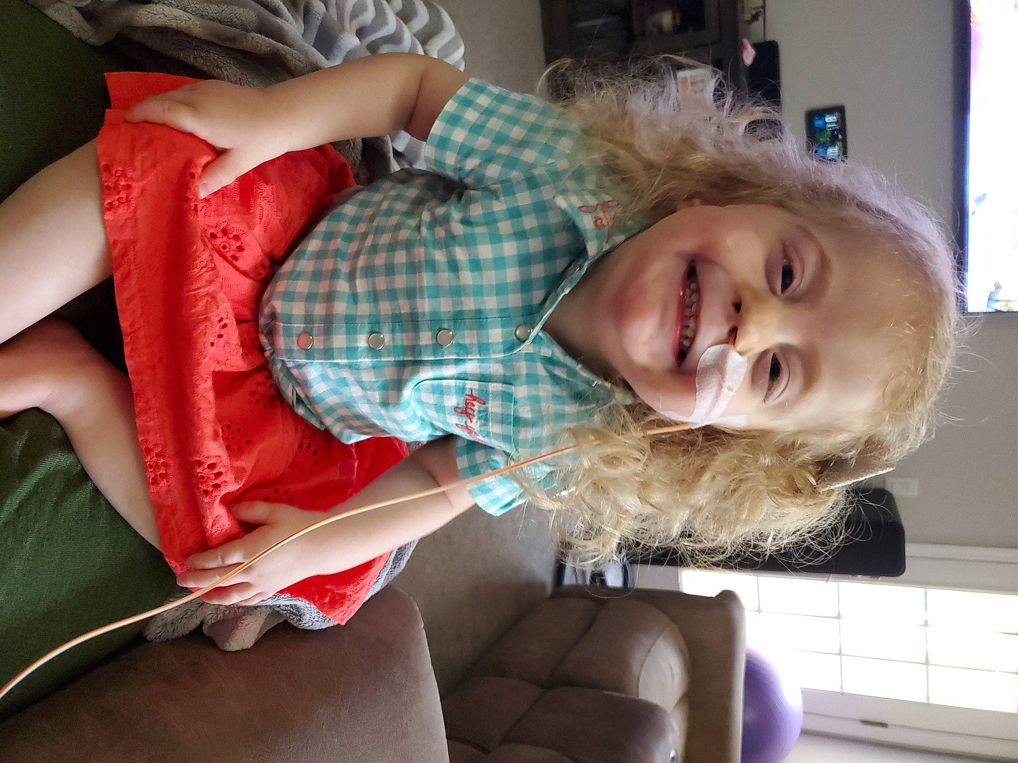 Lillie is registered to the contest to win money with this photo: child, joy, leg, mouth, person