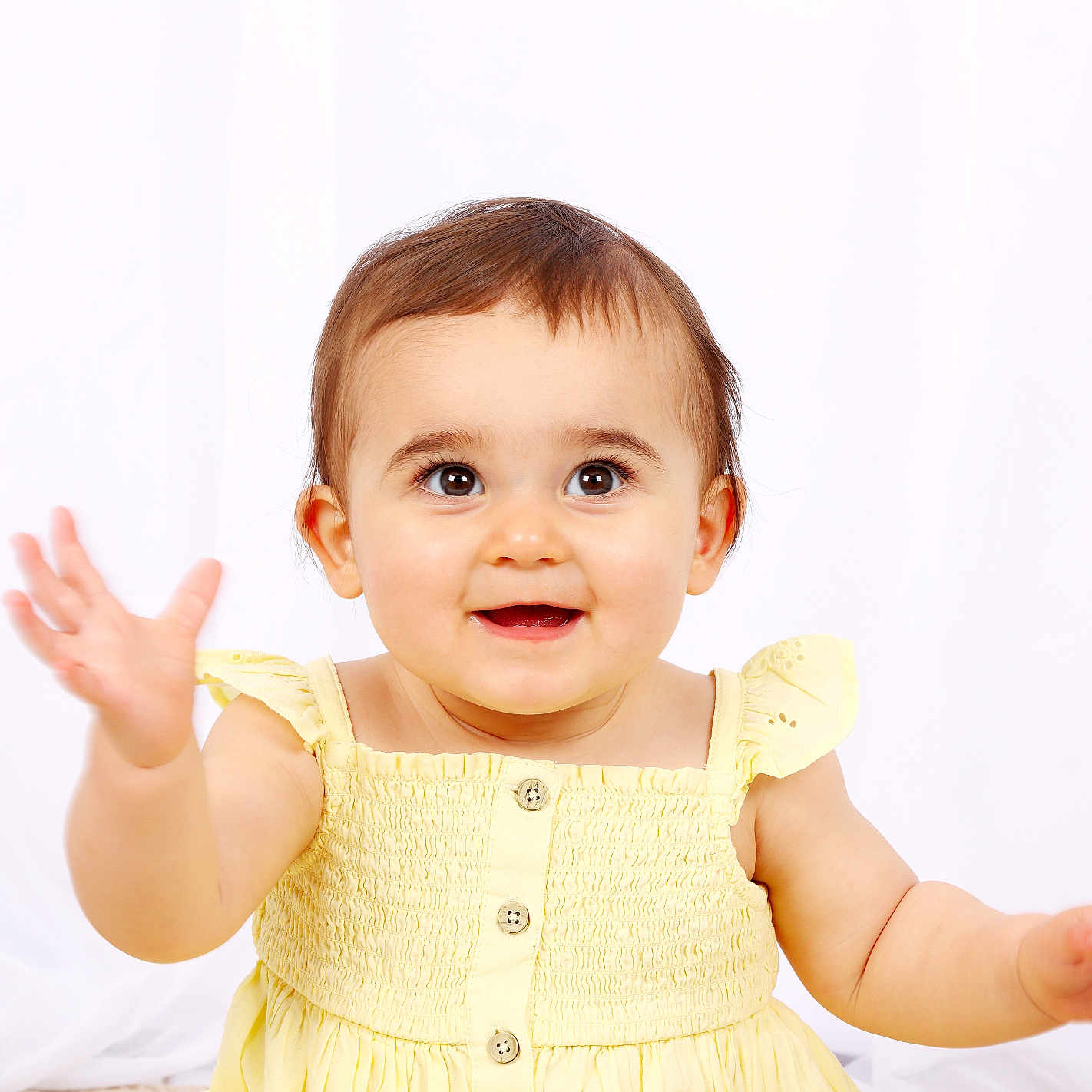 Luciana is registered to the contest to win money with this photo: arm, baby, bodypart, clothing, crawling, dress, face, finger, frown, hand, happy, head, mouth, person, photography, portrait, sad, sitting, smile, wrist