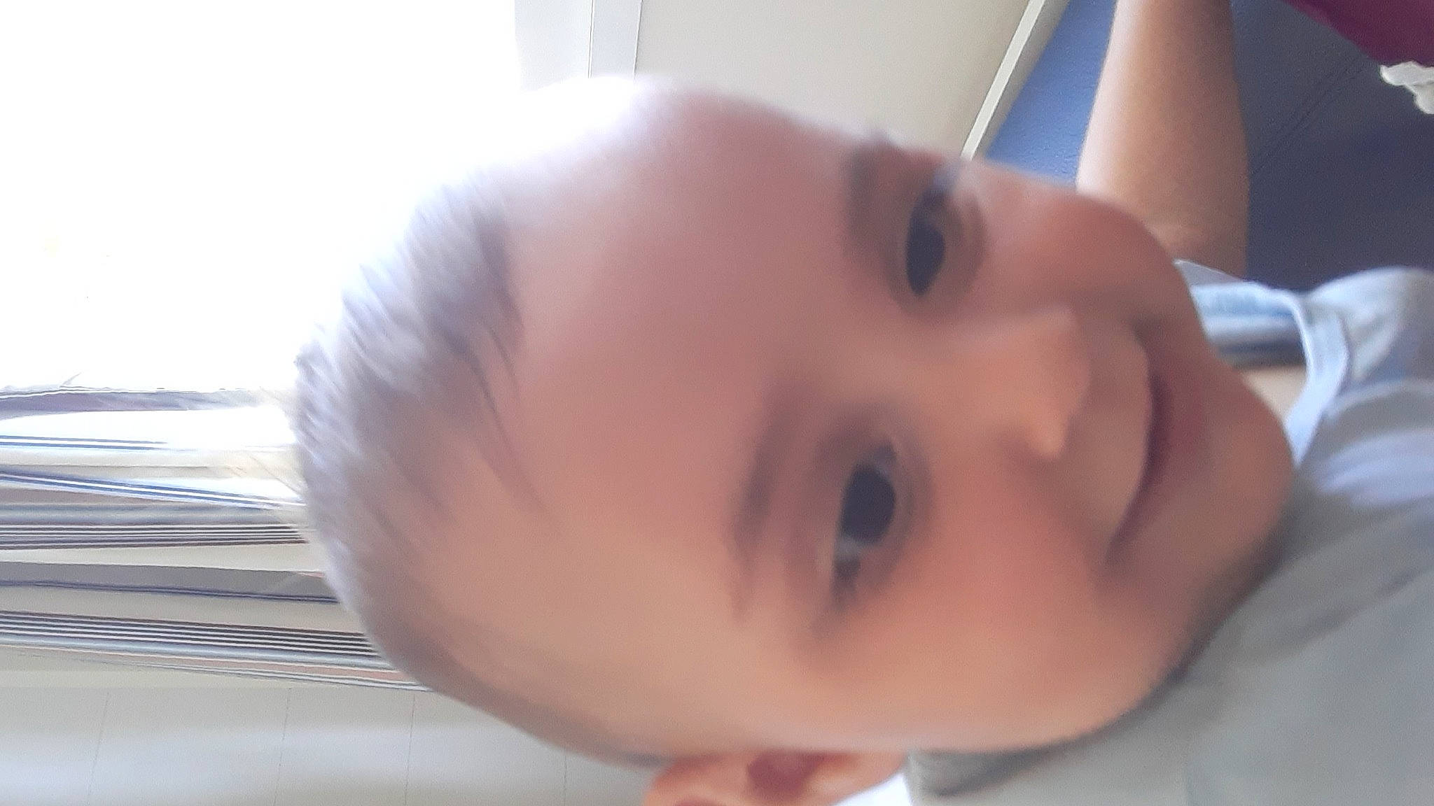 Aya a rejoint le concours — aidez-le/la à gagner de superbes lots ! baby, cheek, chin, ear, eyebrow, eyelash, finger, forehead, hand, happy, human_body, iris, joy, lip, mammal, mouth, neck, nose, person, skin