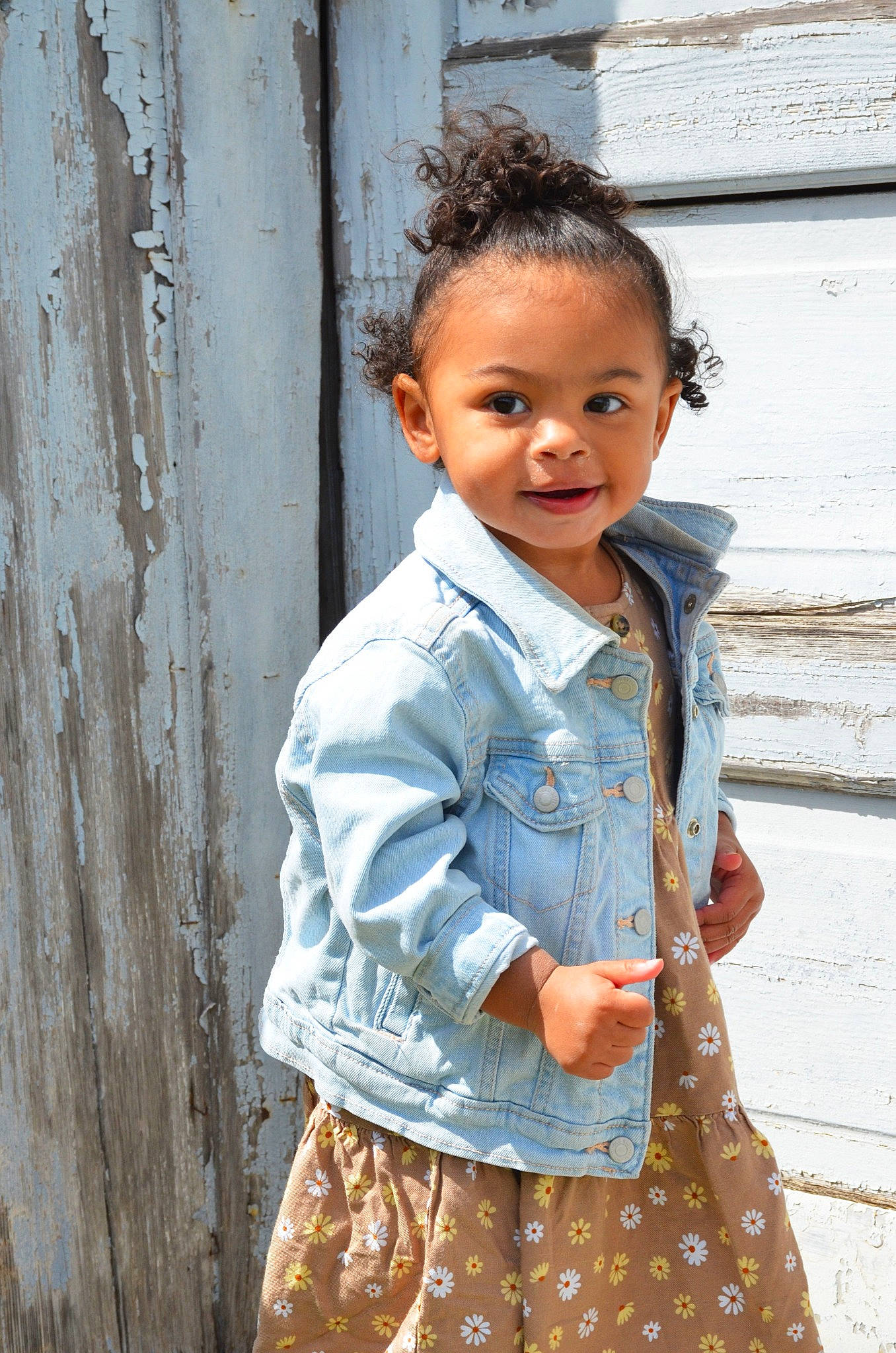 Annalise is registered to the contest to win money with this photo: baby_toddler_clothing, child, chin, clothing, collar, denim, eye, face, hair, happy, head, neck, outerwear, person, skin, sleeve, smile, standing, toddler, waist