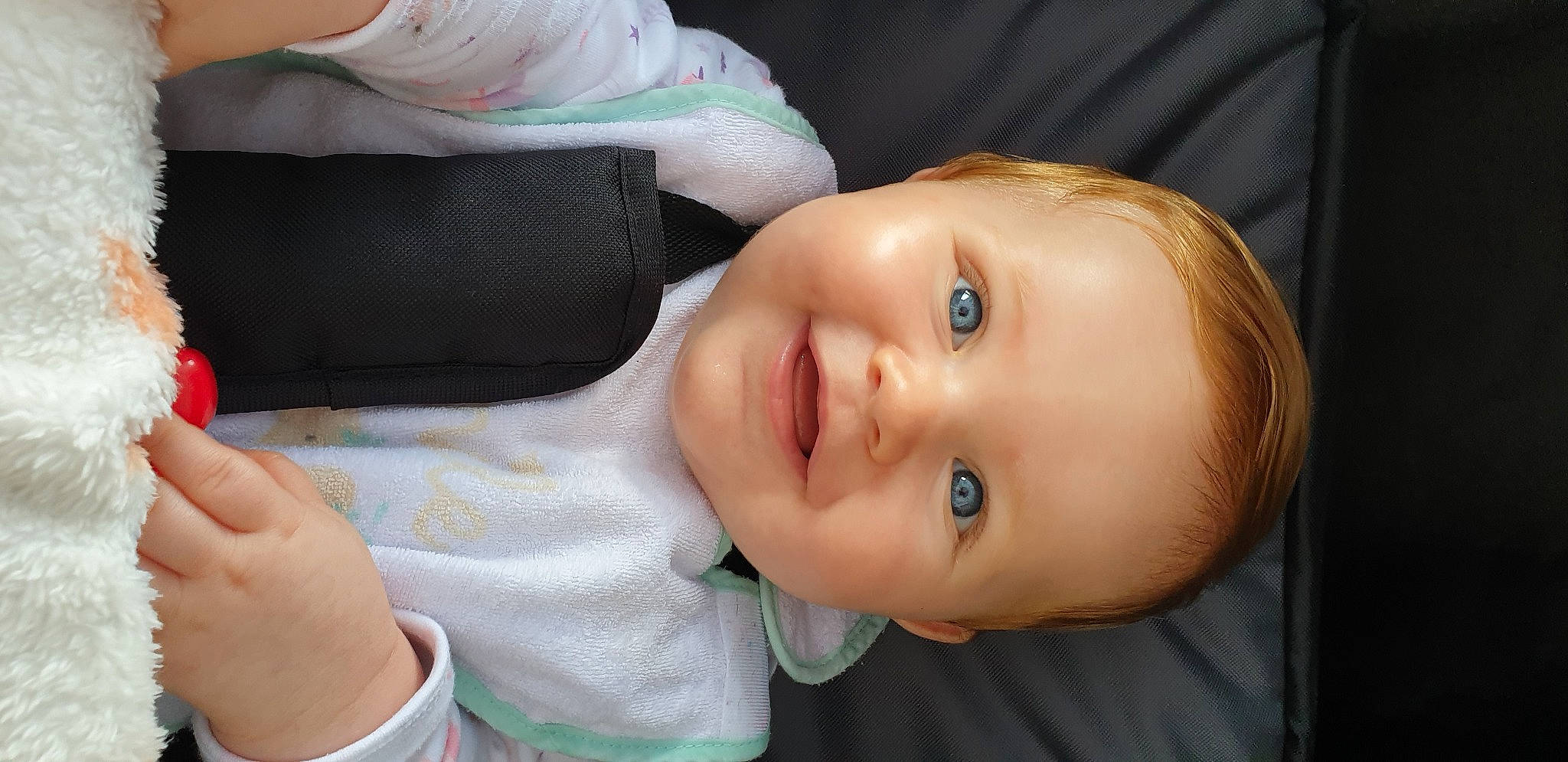 Layanne participe au concours pour gagner de l'argent avec cette photo : baby, cheek, child, chin, eye, eyelash, face, forehead, iris, joy, lip, mouth, nose, person, skin, toddler