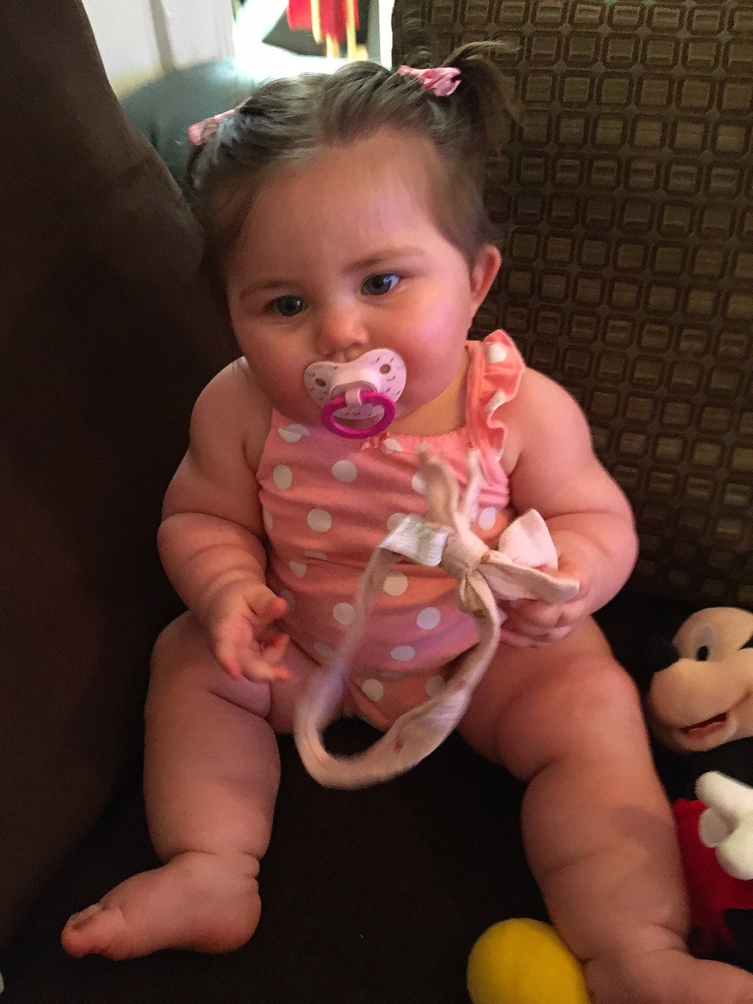 Jayla is registered to the contest to win money with this photo: arm, baby_toddler_clothing, cheek, chest, eye, finger, gesture, hand, happy, leg, lip, mouth, nose, person, pink, skin, stomach, thigh, thumb, toddler