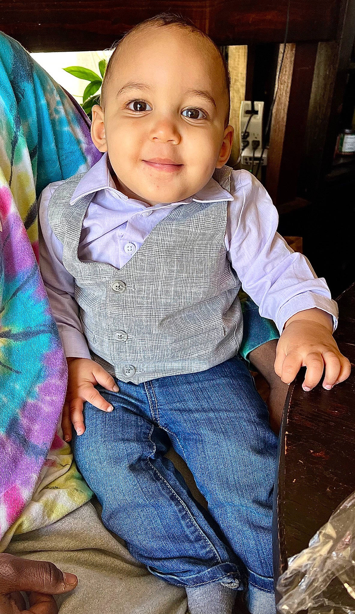 Chandler is registered to the contest to win money with this photo: baby, baby_toddler_clothing, cheek, child, chin, cool, eye, face, facial_expression, grass, green, happy, head, human_body, iris, joy, person, skin, sleeve, smile