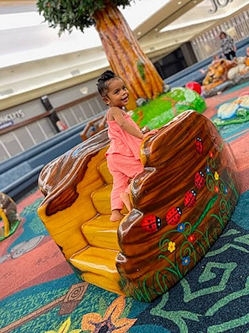 Adeline joined the competition — help win amazing prizes! art, costume, entertainment, event, festival, flooring, fun, happy, hat, leisure, magenta, musical_instrument, performing_arts, person, public_event, recreation, sitting, sunglasses, tradition, visual_arts