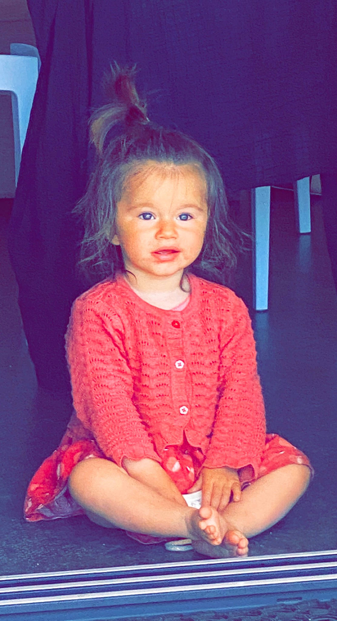 Anghjulina a rejoint le concours — aidez-le/la à gagner de superbes lots ! arm, baby_toddler_clothing, cheek, chin, cool, dress, eyelash, facial_expression, hairstyle, happy, iris, lighting, lip, organ, person, pink, purple, skin, sleeve, standing