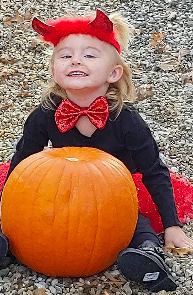 Klara joined the competition — help win amazing prizes! _and_melon_family, _gourd, calabaza, costume_accessory, costume_hat, cucumber, cucurbita, fruit, gourd, headwear, joy, local_food, natural_foods, nose, orange, person, produce, pumpkin, slipper, squash