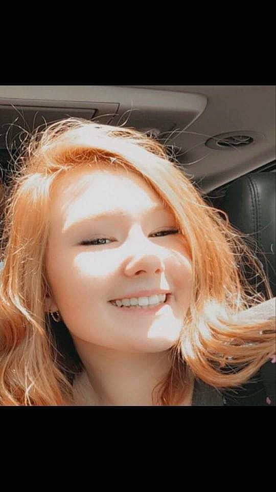 Mallory is registered to the contest to win money with this photo: beauty, blond, brown_hair, cheek, chin, eye, eyebrow, eyelash, face, forehead, hair, hair_coloring, hairstyle, jaw, joy, layered_hair, lip, long_hair, mouth, nose