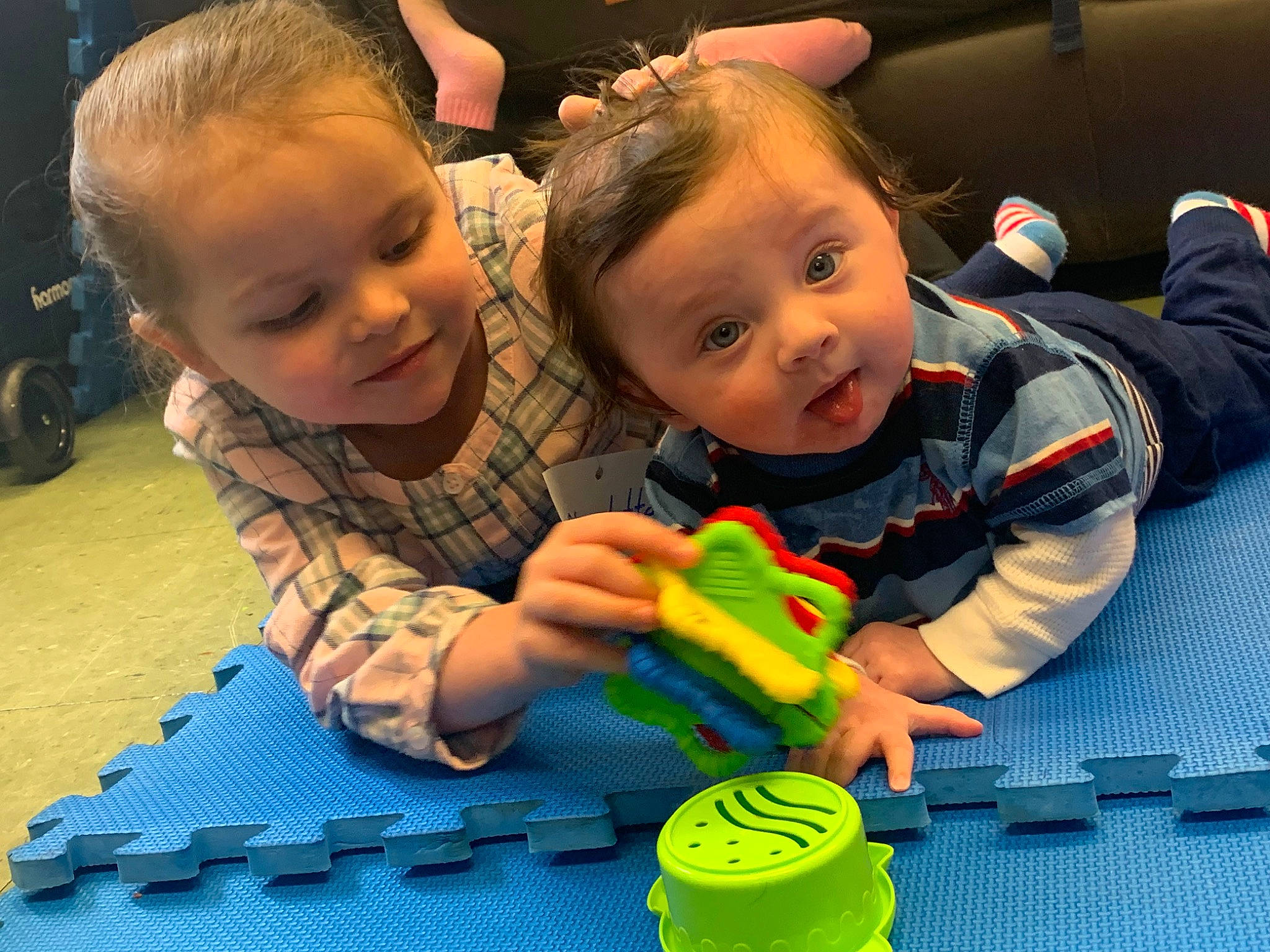 Roderick joined the competition — help win amazing prizes! adaptation, baby, chair, child, event, finger, flooring, fun, games, happy, indoor_games_and_sports, leisure, person, play, recreation, sharing, smile, space, surprise, toddler