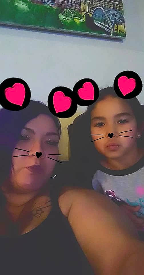 Estrella is registered to the contest to win money with this photo: art, cheek, child, eyewear, face, fun, glasses, head, nose, person, pink, toddler, vision_care