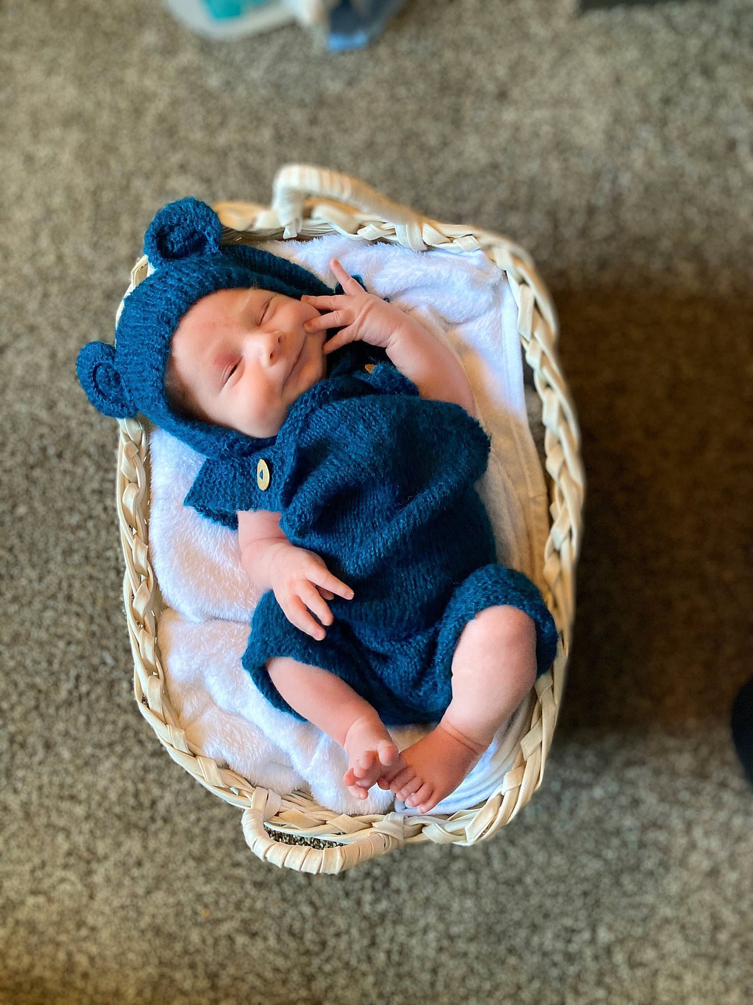 Ash is registered to the contest to win money with this photo: azure, baby, baby_carriage, baby_products, baby_sleeping, baby_toddler_clothing, bedtime, child, comfort, electric_blue, fashion_accessory, grass, happy, headwear, linens, nap, pattern, person, sitting, toddler