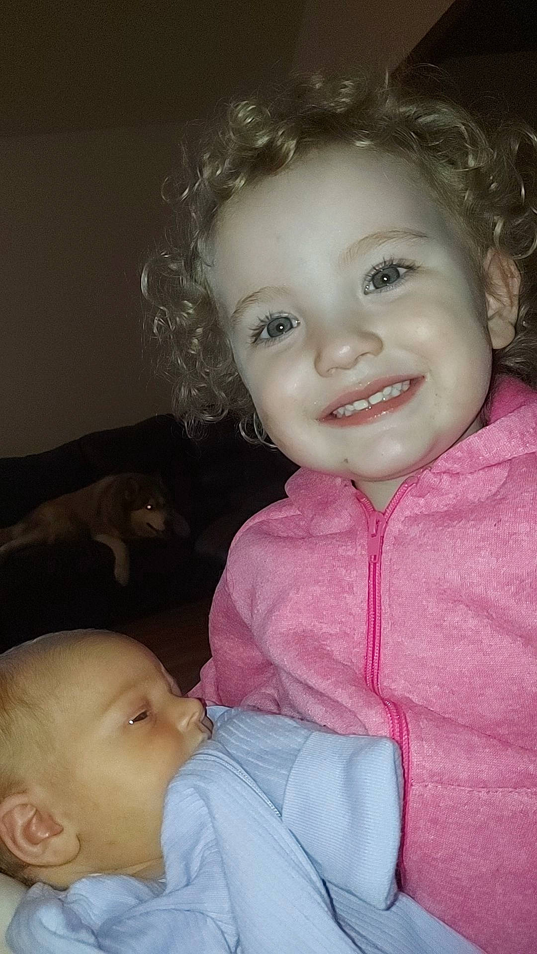 Amelia is registered to the contest to win money with this photo: cheek, chin, ear, eye, eyebrow, eyelash, face, facial_expression, flash_photography, forehead, hair, hairstyle, head, iris, joy, lip, mouth, nose, organ, person