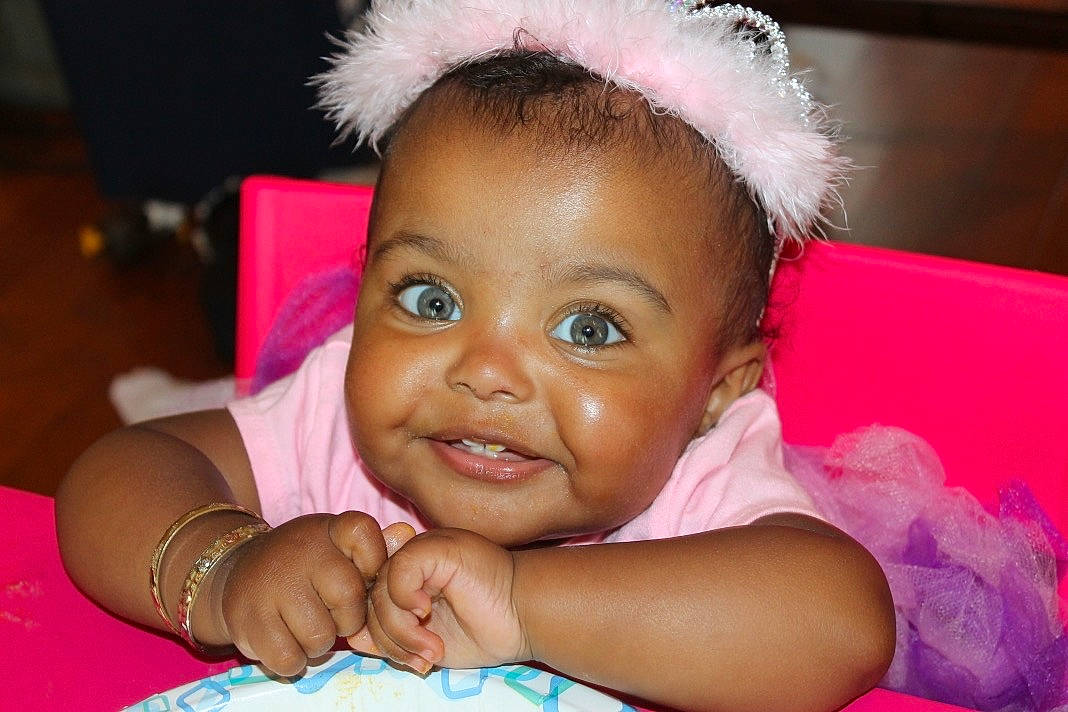 Acelynn is registered to the contest to win money with this photo: baby, cheek, child, eye, eyebrow, face, facial_expression, forehead, fun, hair, hairstyle, head, iris, lip, mouth, nose, person, pink, skin, smile