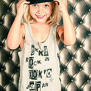 Sarah participe au concours pour gagner de l'argent avec cette photo :