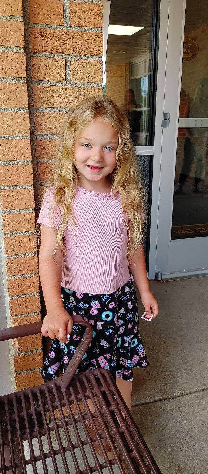 Dixie joined the competition — help win amazing prizes! abdomen, denim, electric_blue, fashion_design, hairstyle, happy, joint, joy, knee, magenta, neck, pattern, person, pink, shorts, shoulder, sleeve, smile, t_shirt, thigh